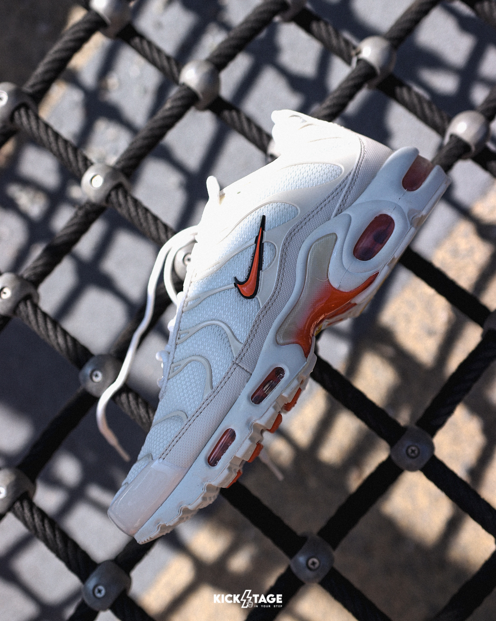 男鞋 NIKE AIR MAX PLUS 'Safety Orange' 橙子奶蓋 氣墊 復古 運動 休閒鞋【DM0032-019】