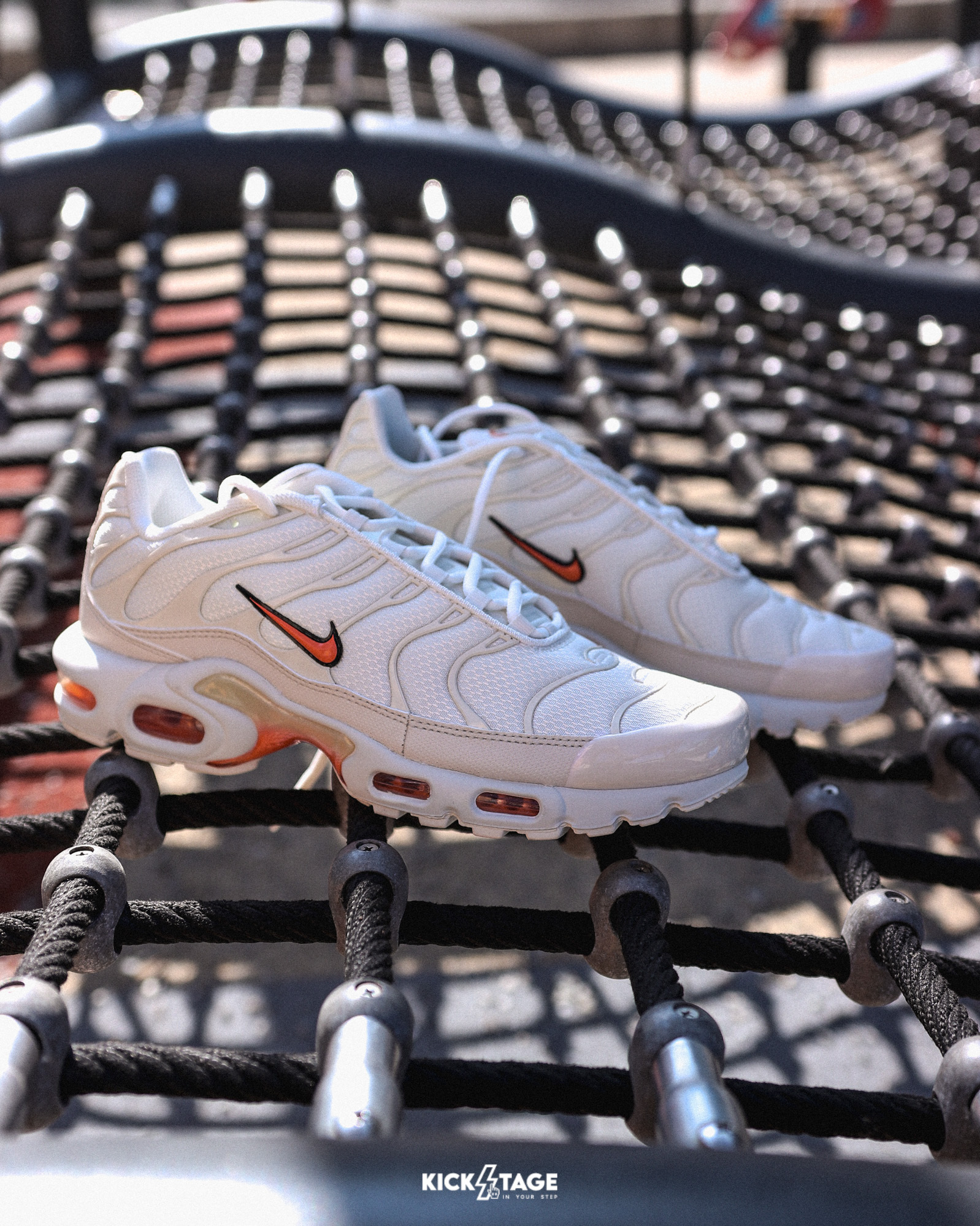 男鞋 NIKE AIR MAX PLUS 'Safety Orange' 橙子奶蓋 氣墊 復古 運動 休閒鞋【DM0032-019】