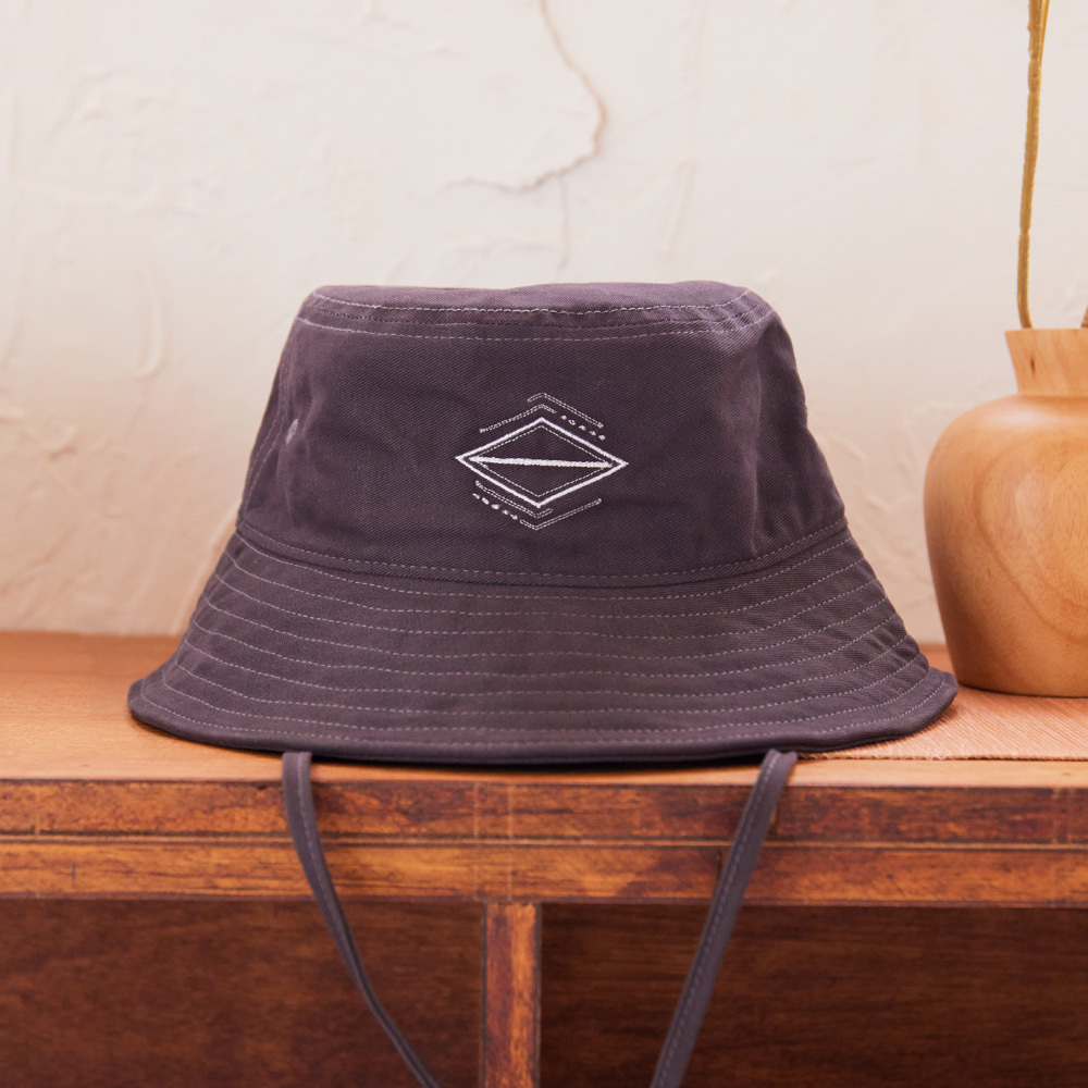 《海色的線條》水洗軟簷登山帽-竹炭千層