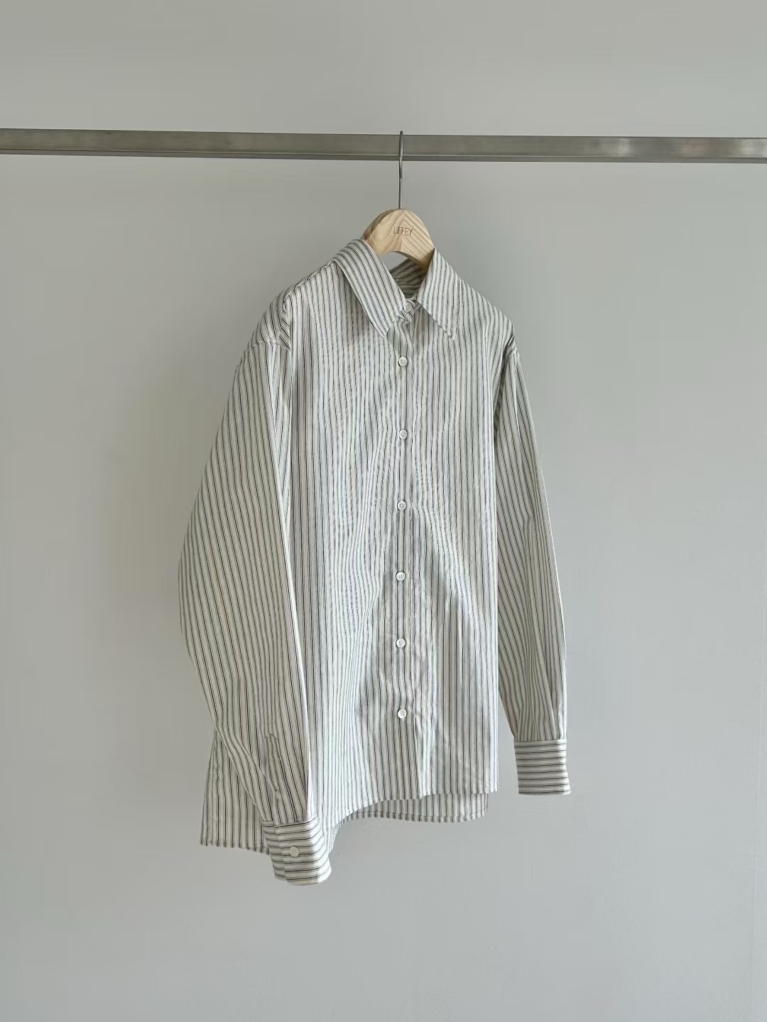 LY5319 幼直紋恤衫