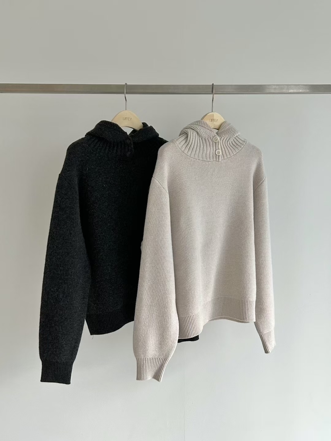 LY5323 純羊絨拚織連帽針織上衣