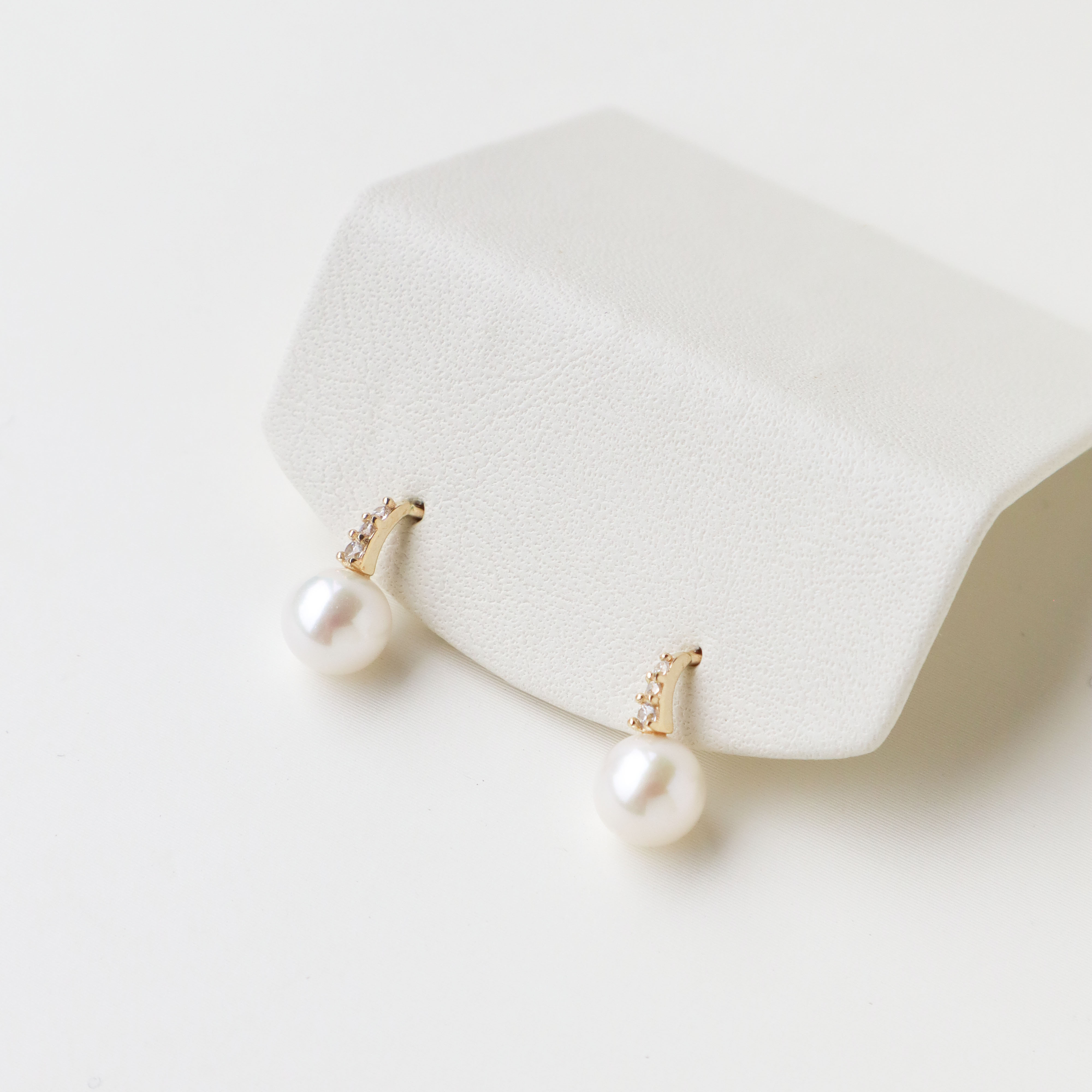 10K/排鑽垂掛珍珠耳環