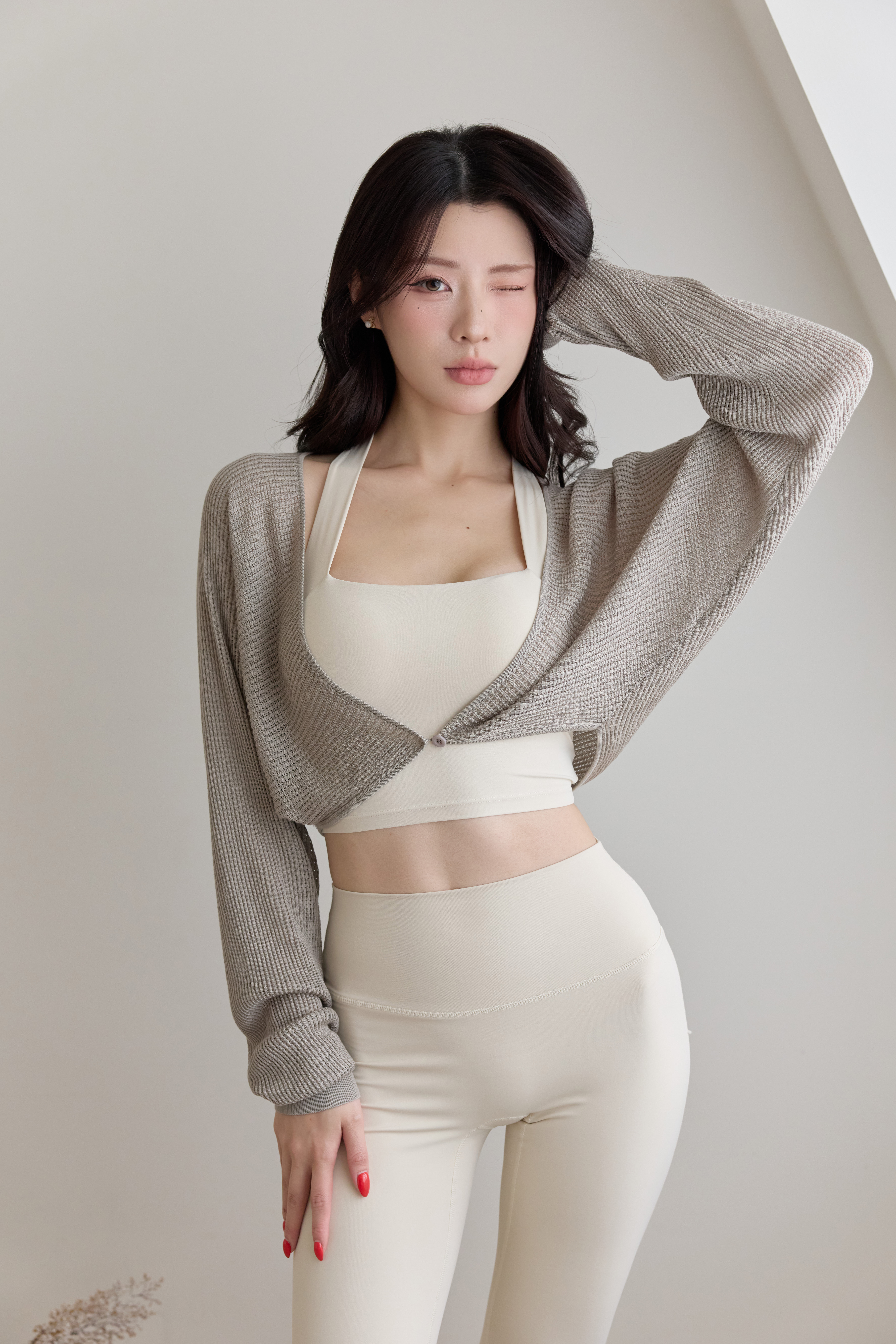 Sena 軟感針織小罩衫 / 杏灰