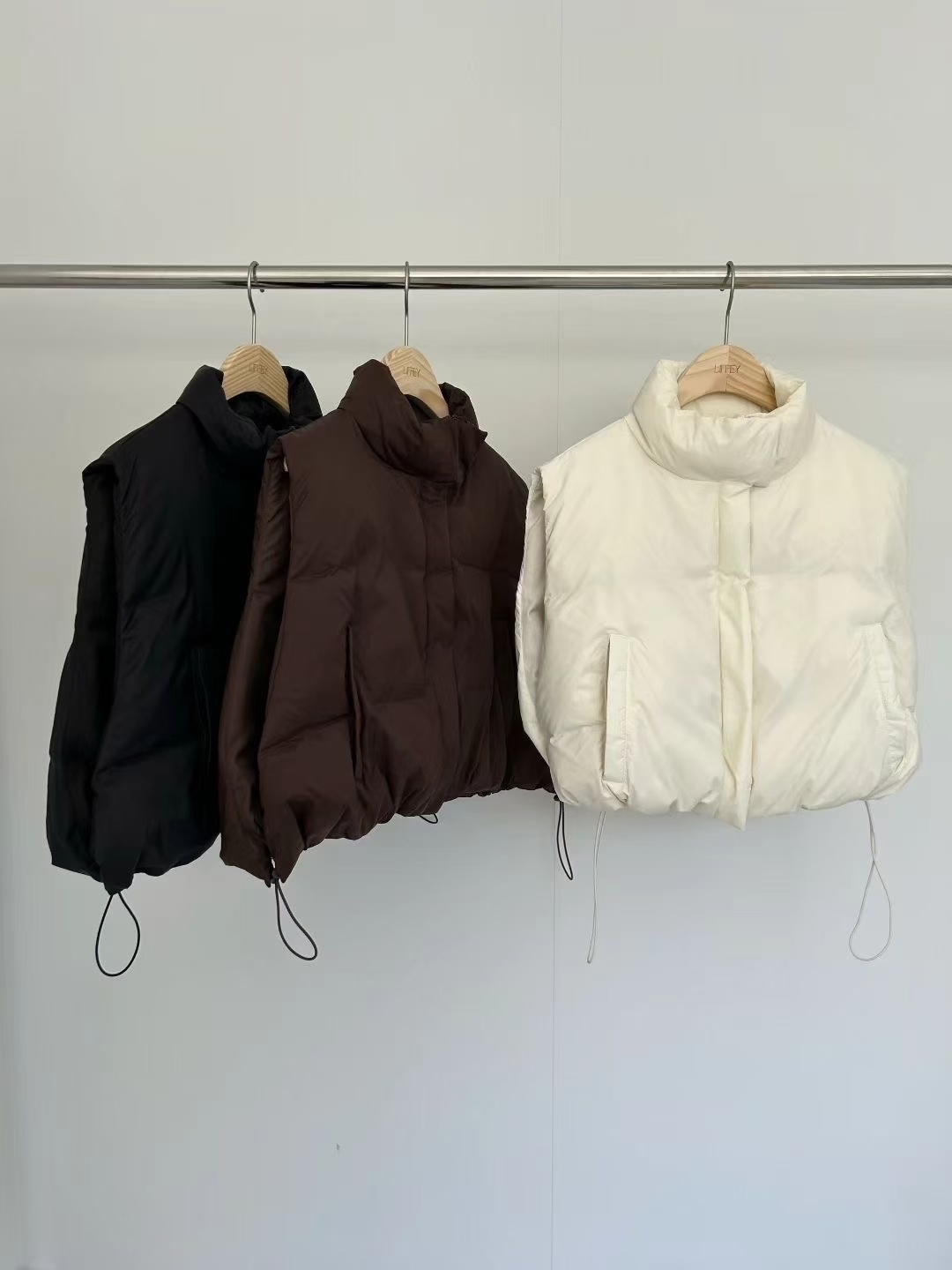 LY5326 立領鴨絨背心短外套