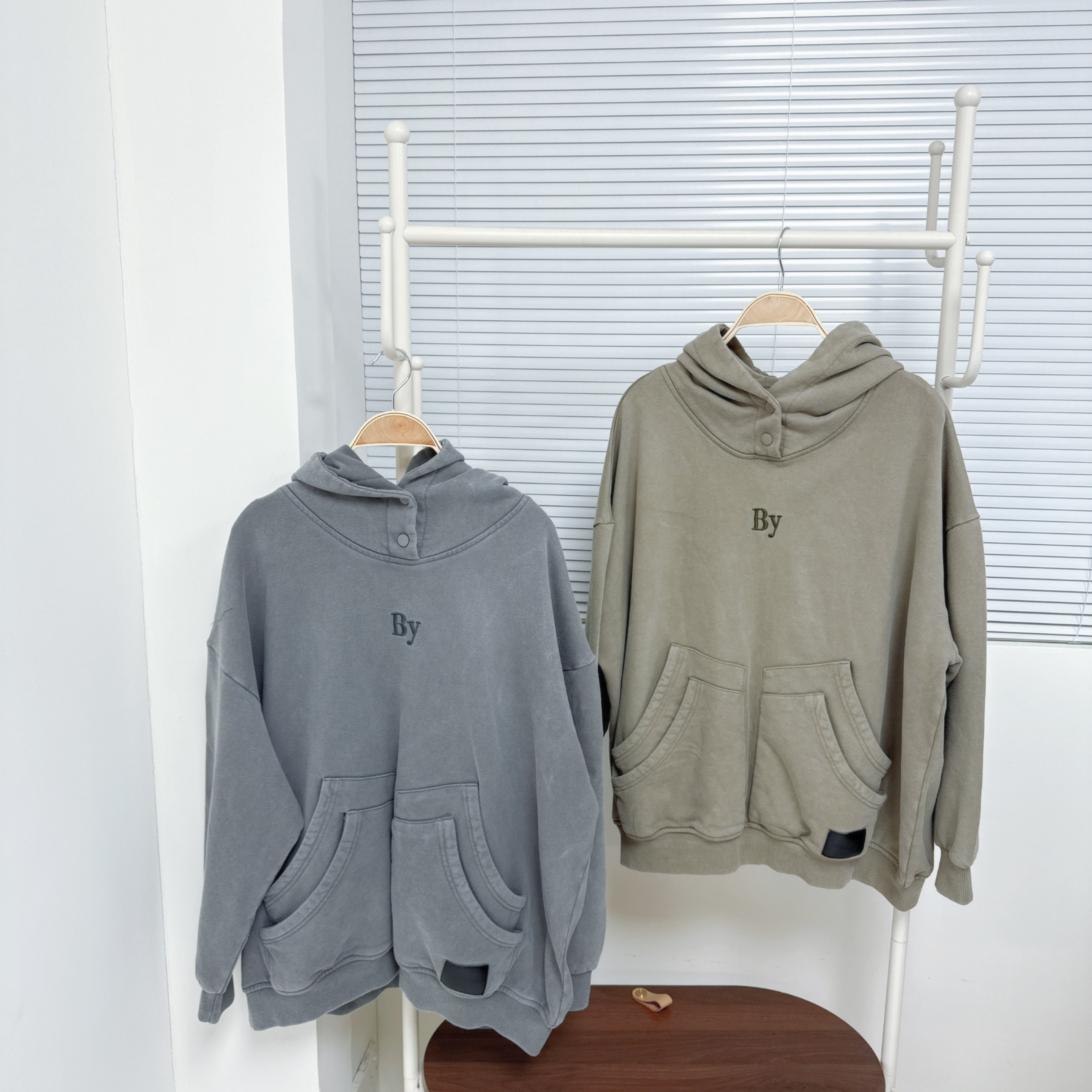 【自家制】By繡字雙層袋設計洗水衛衣 (H24-H25)