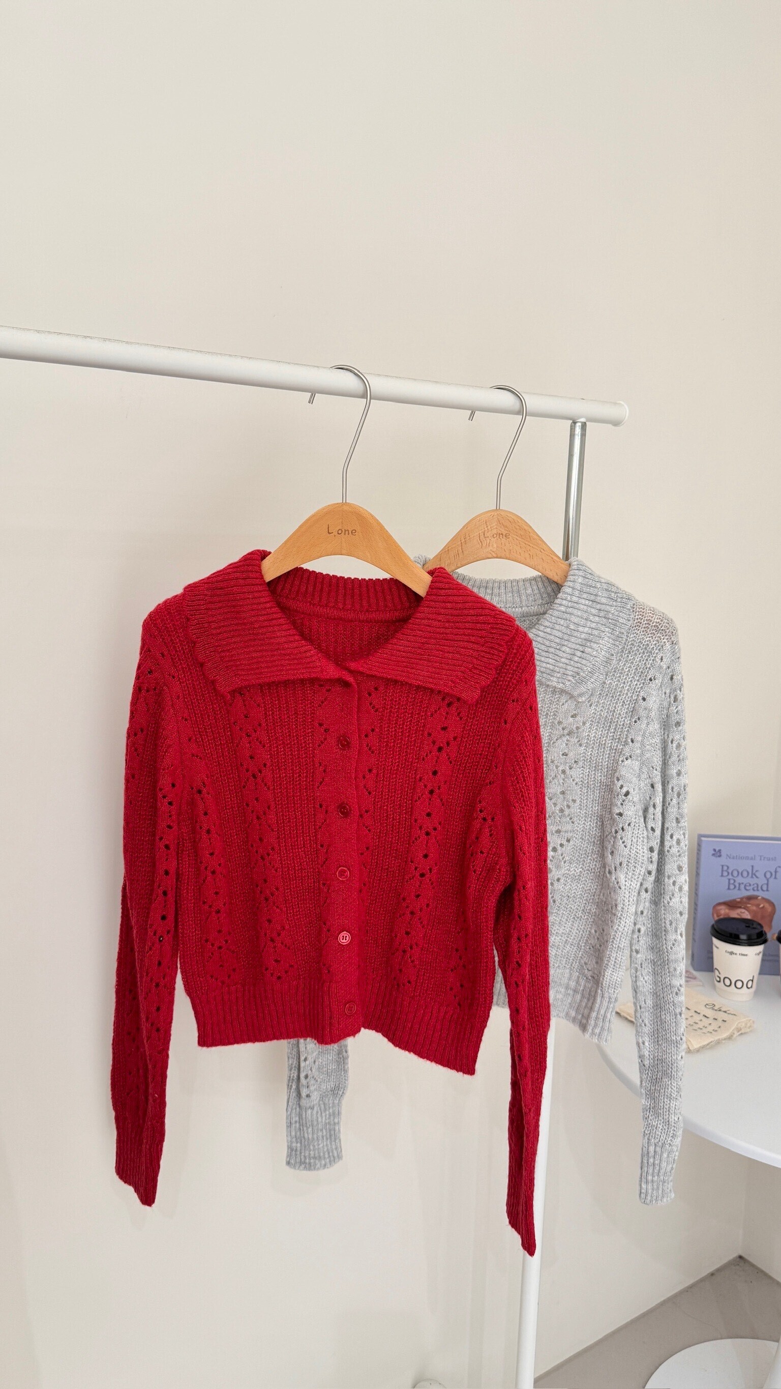 翻領排釦針織上衣