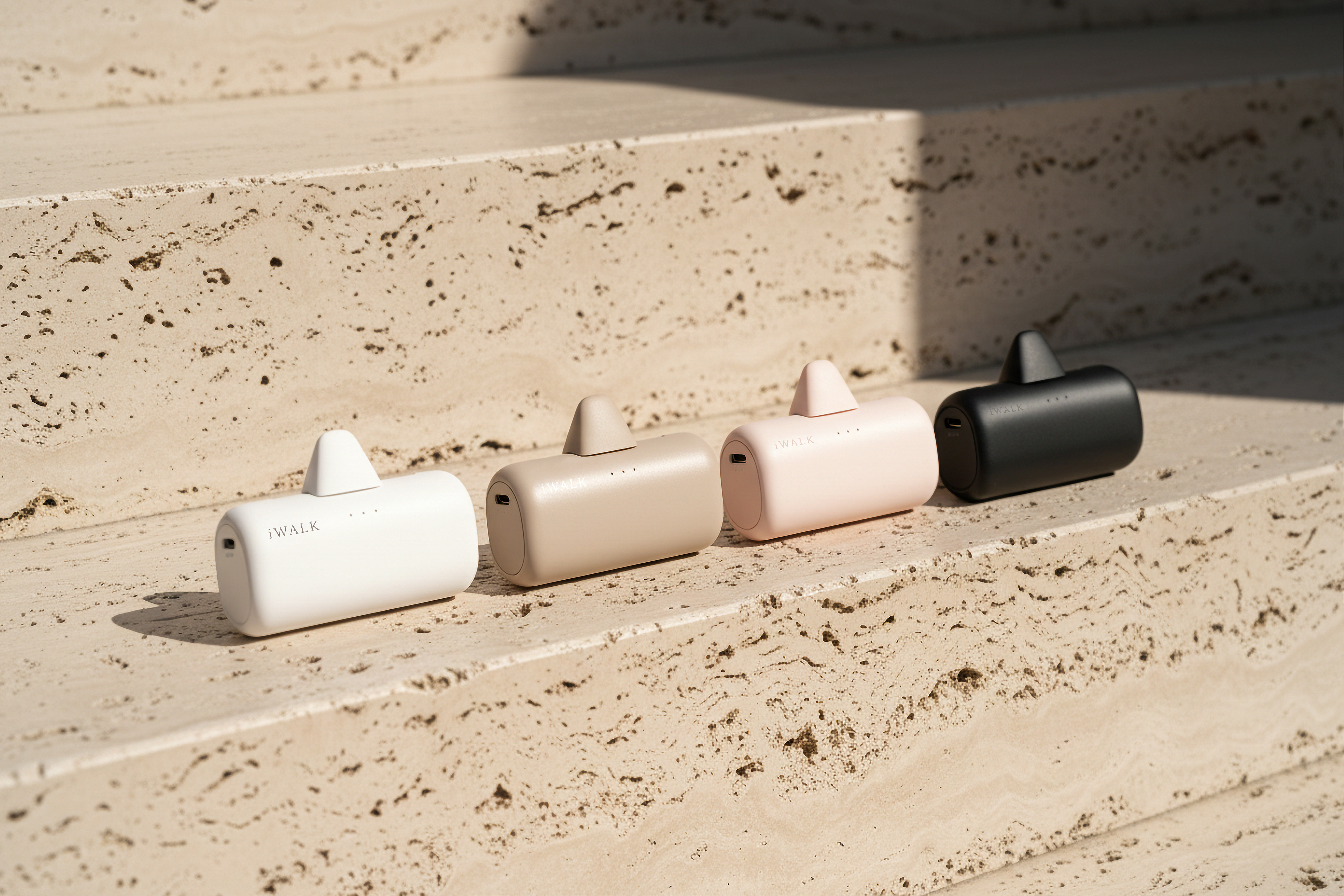 【iWALK】SWITCH 快切直插式行動電源 5000mAh