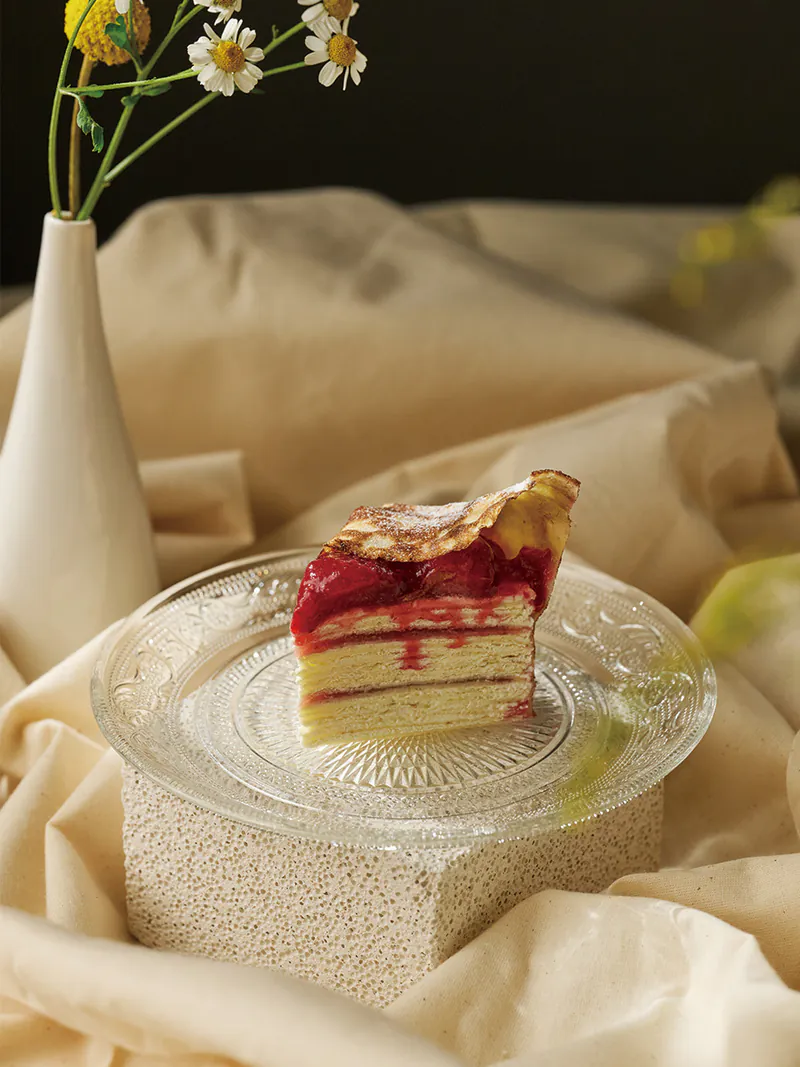 kafeD 莓好玫瑰千層