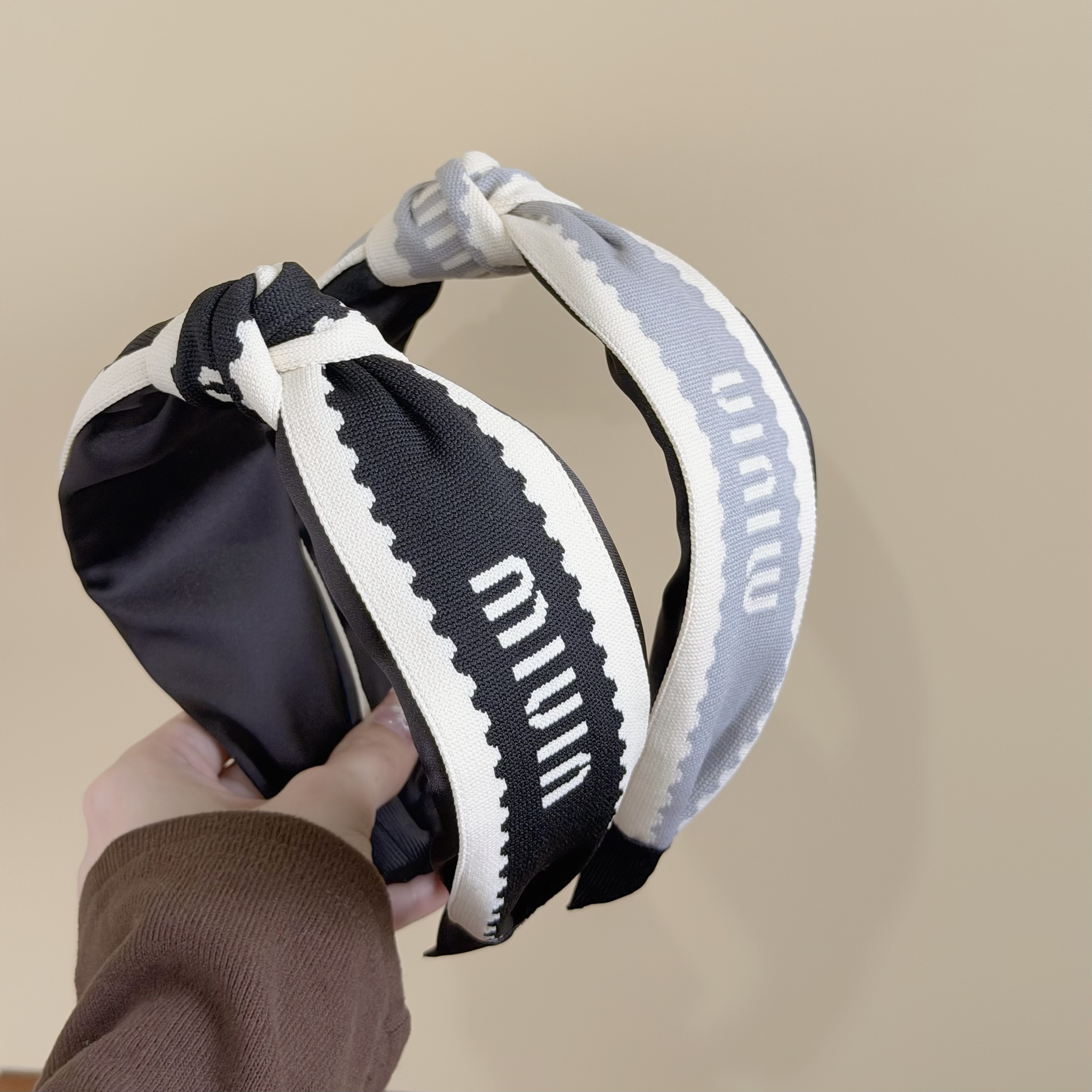 H201撞色寬版字母扭結髮箍