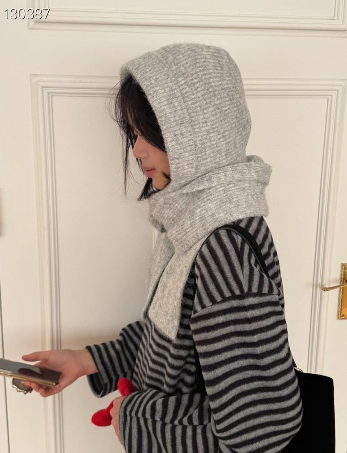 奶霧感 連帽針織羊毛圍巾(特)