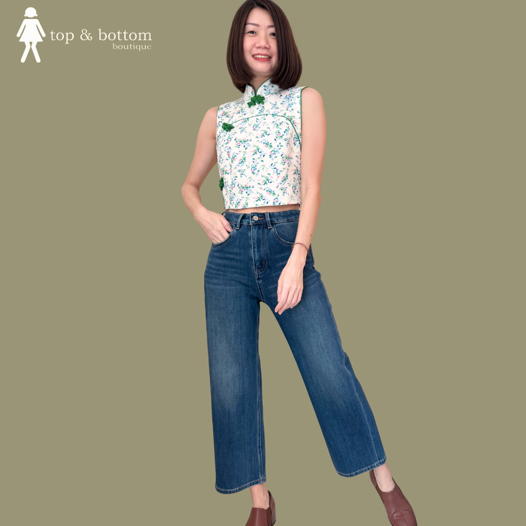 SLEEVELESS FLORAL CHEONGSAM CROP TOP