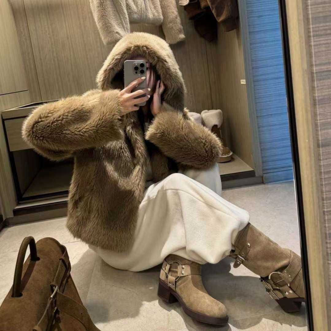 毛絨絨熊寶寶連帽造型皮草外套 / 2色