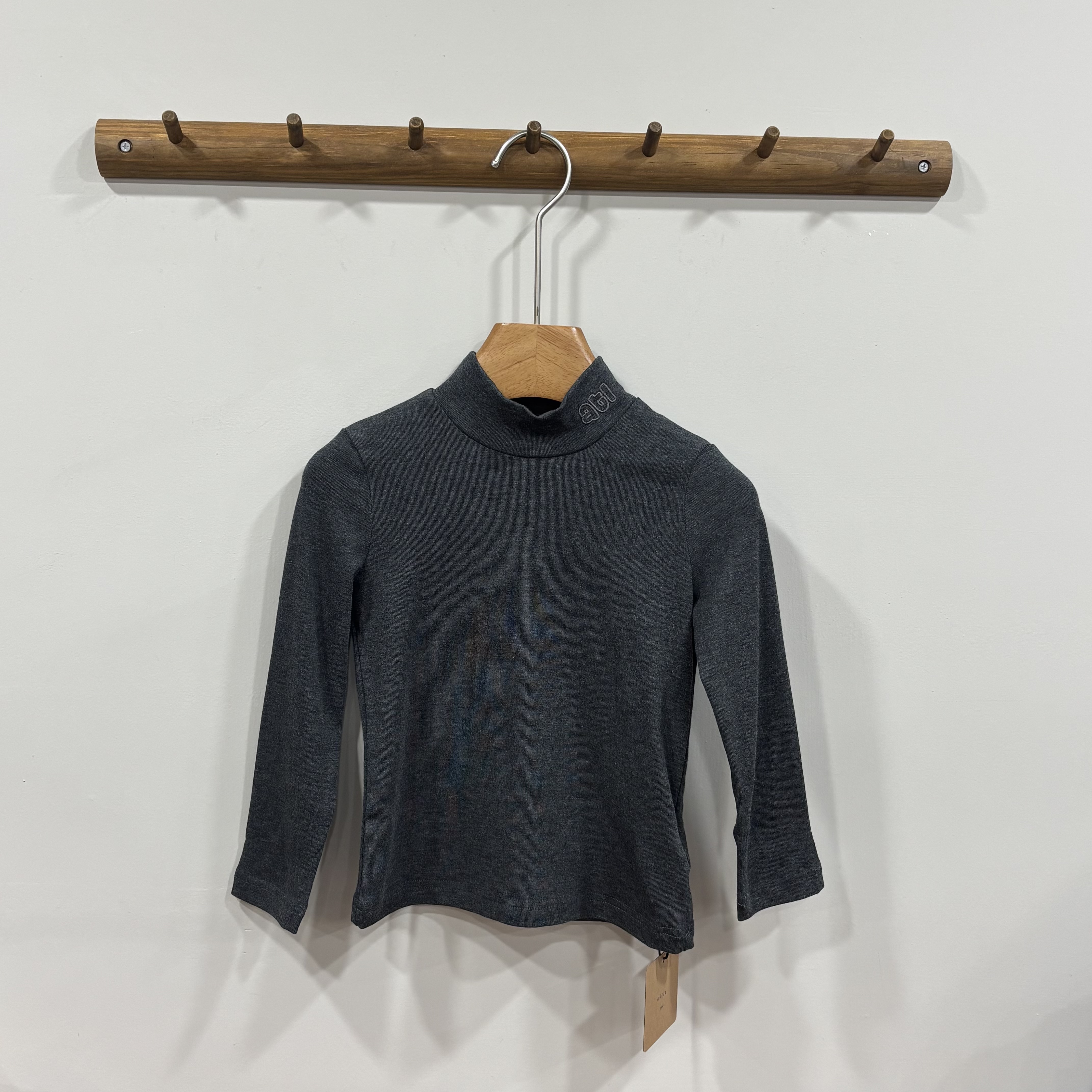 A03820 花灰 打底衫