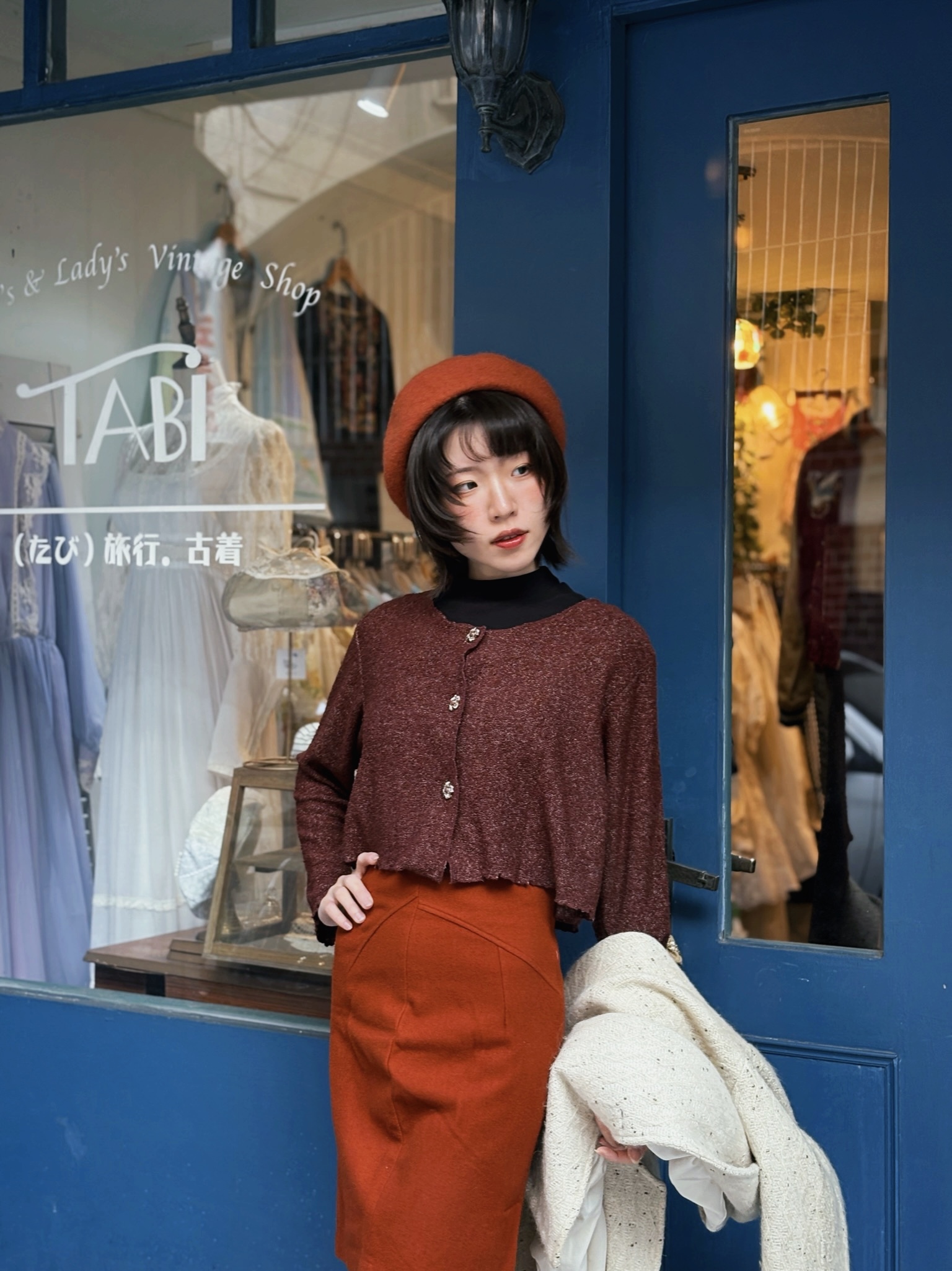 Vintage Cardigan / 深莓果棕針織木耳捲邊短版開襟外套