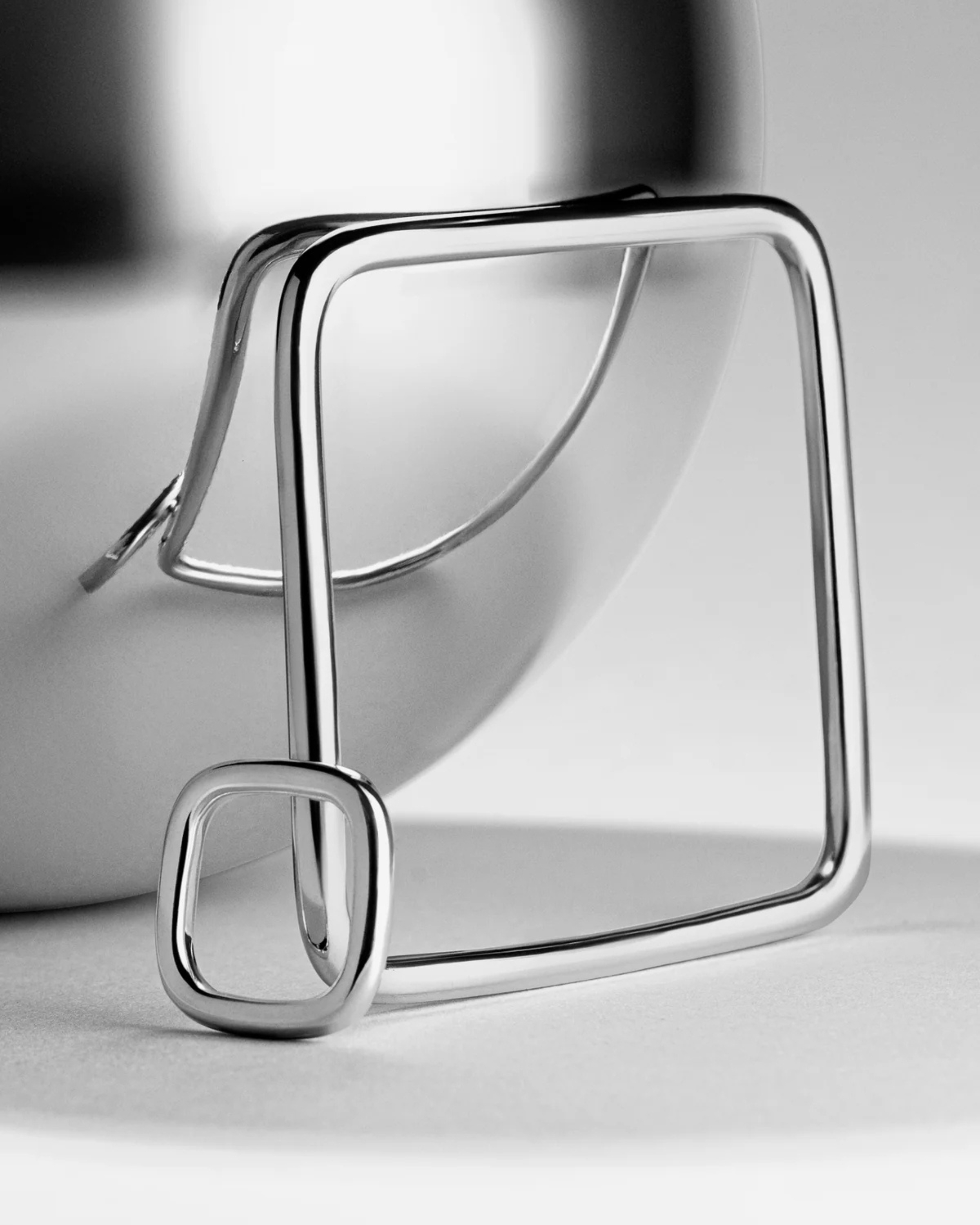 BALLON RING - SQUARE | Blanc Iris