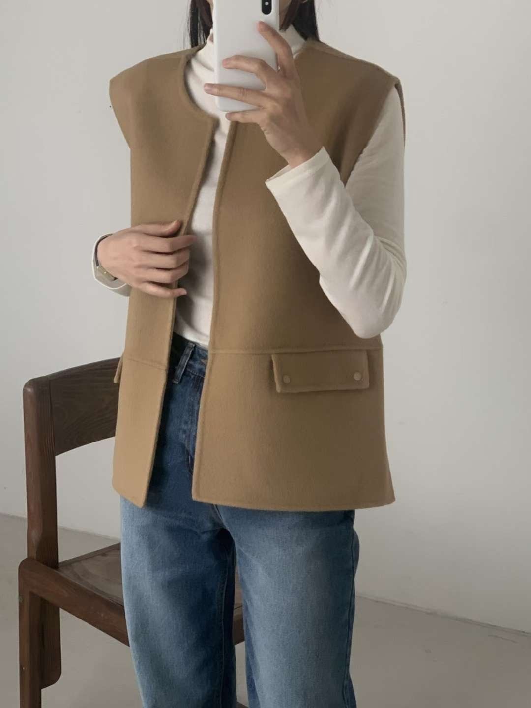 NA2512177 Hand Made背心90% Wool