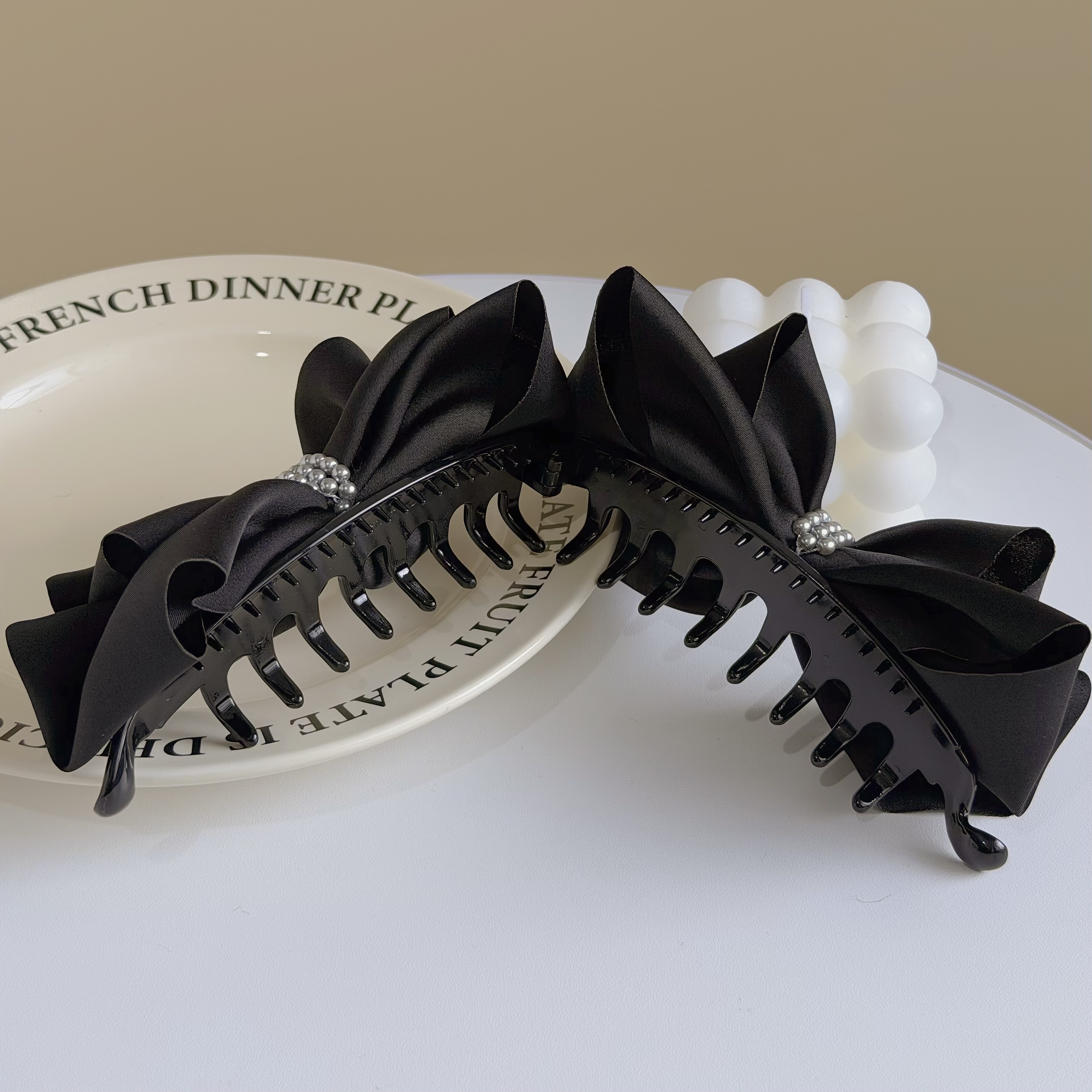 H218珍珠圈滑布雙層蝴蝶結香蕉夾