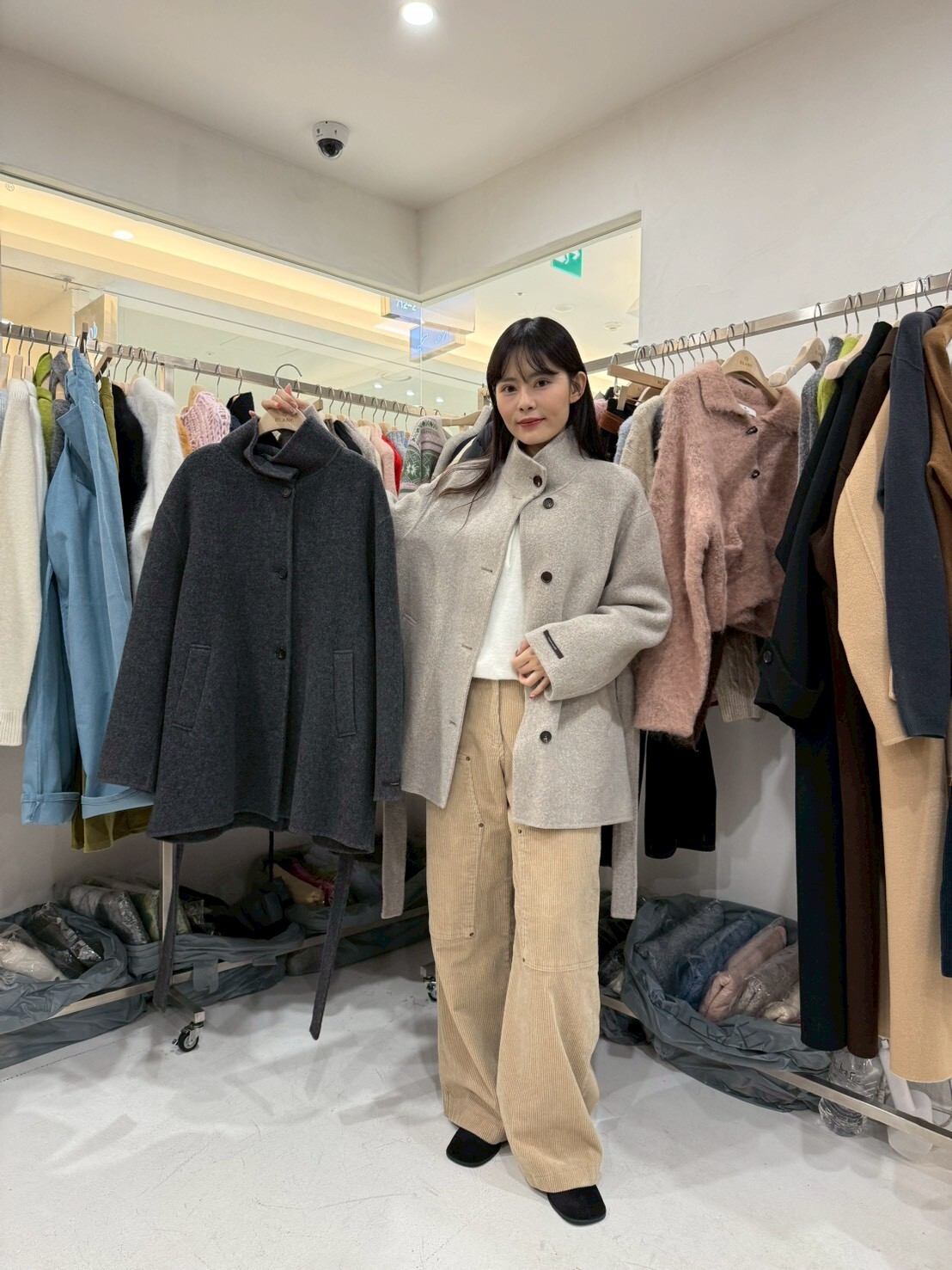 MB5226 純羊毛立領中長板外套