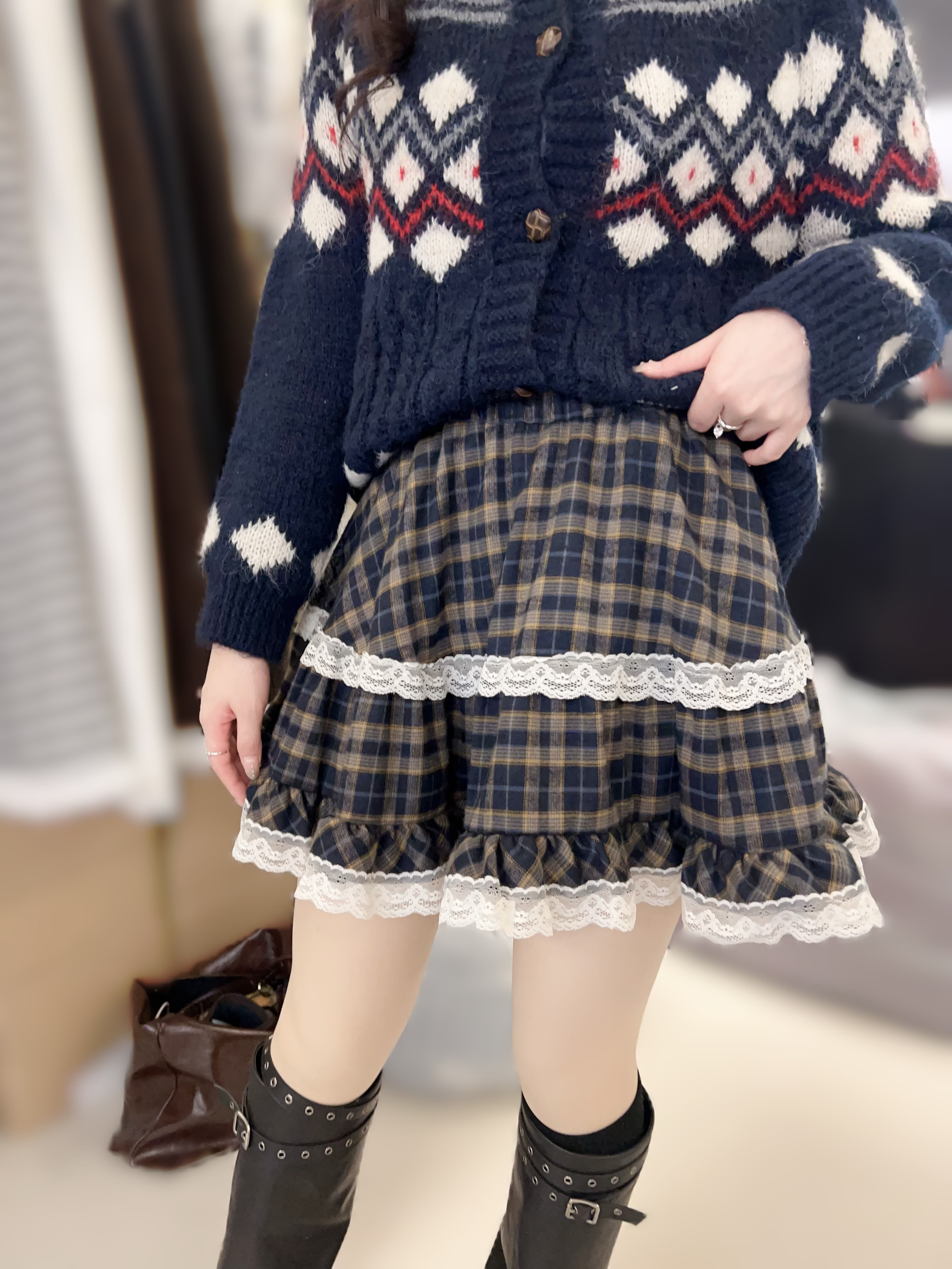 MP06  英格裙褲    腰 26-40 HIP 50 長16  $619 (一口價)