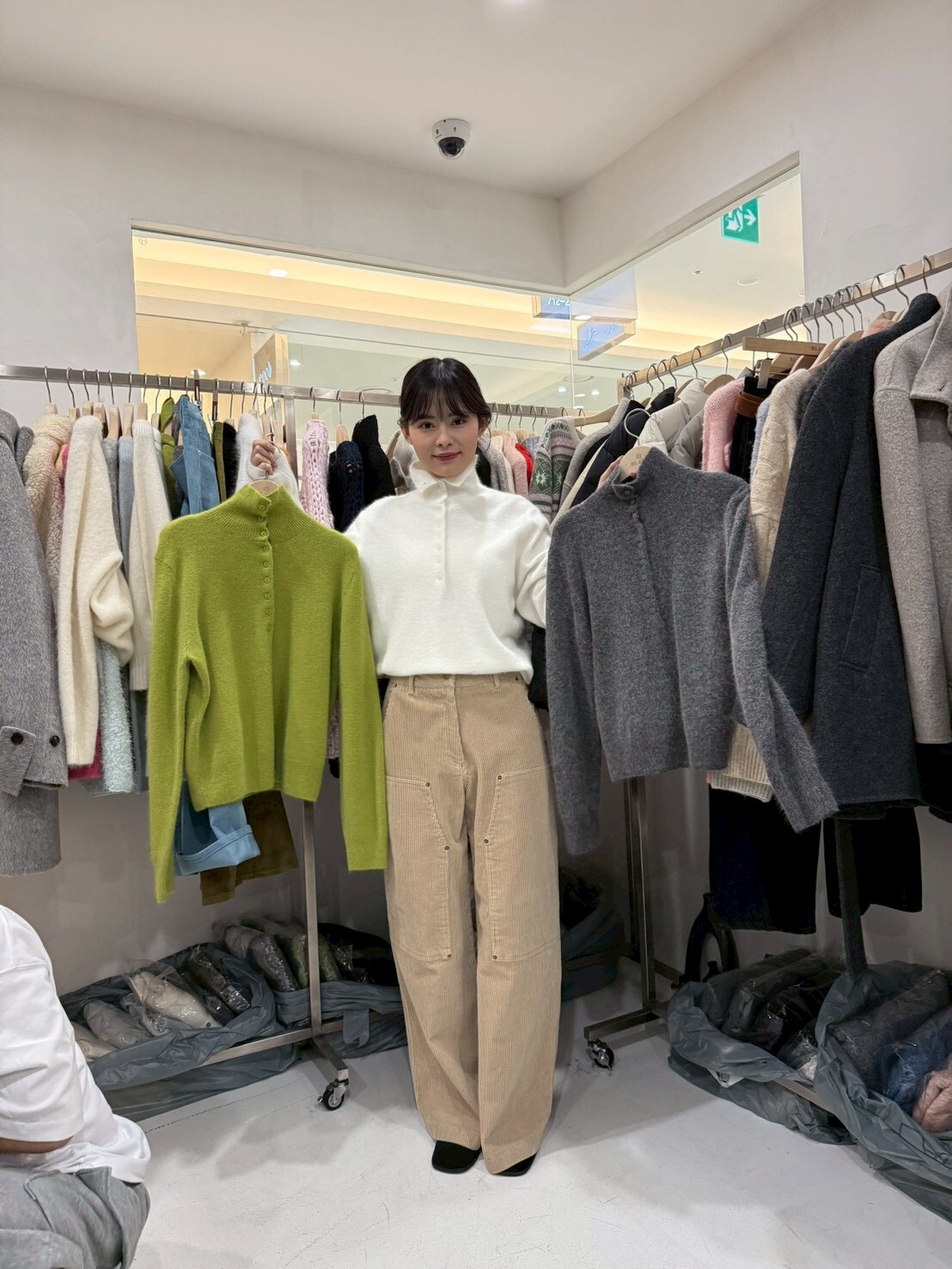 MB5324 排扣反領高領毛感上衣