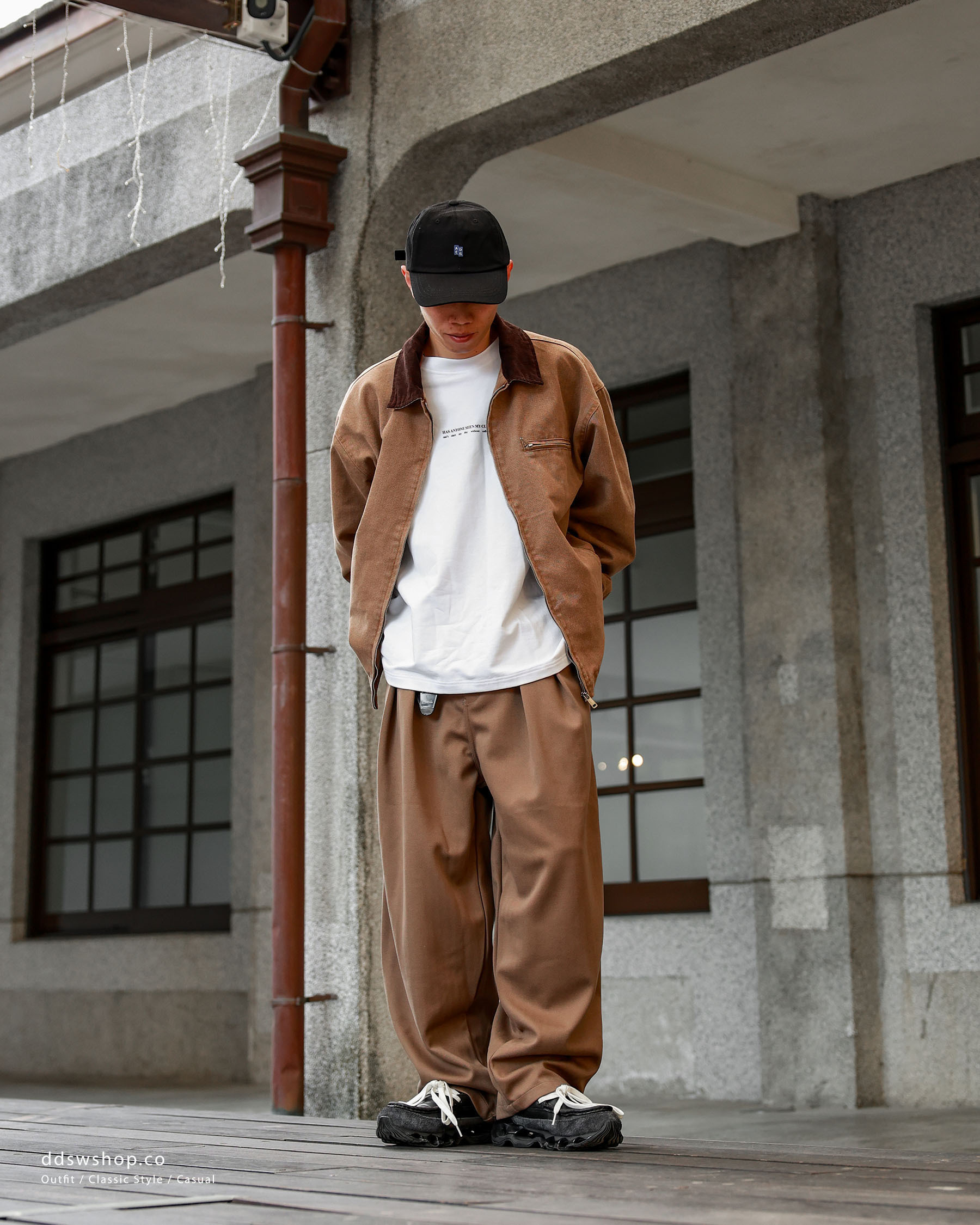 D.CLOSET 打摺落地 西裝褲 厚磅 人字紋 上寬下窄 垂墜感 闊腿 LL13