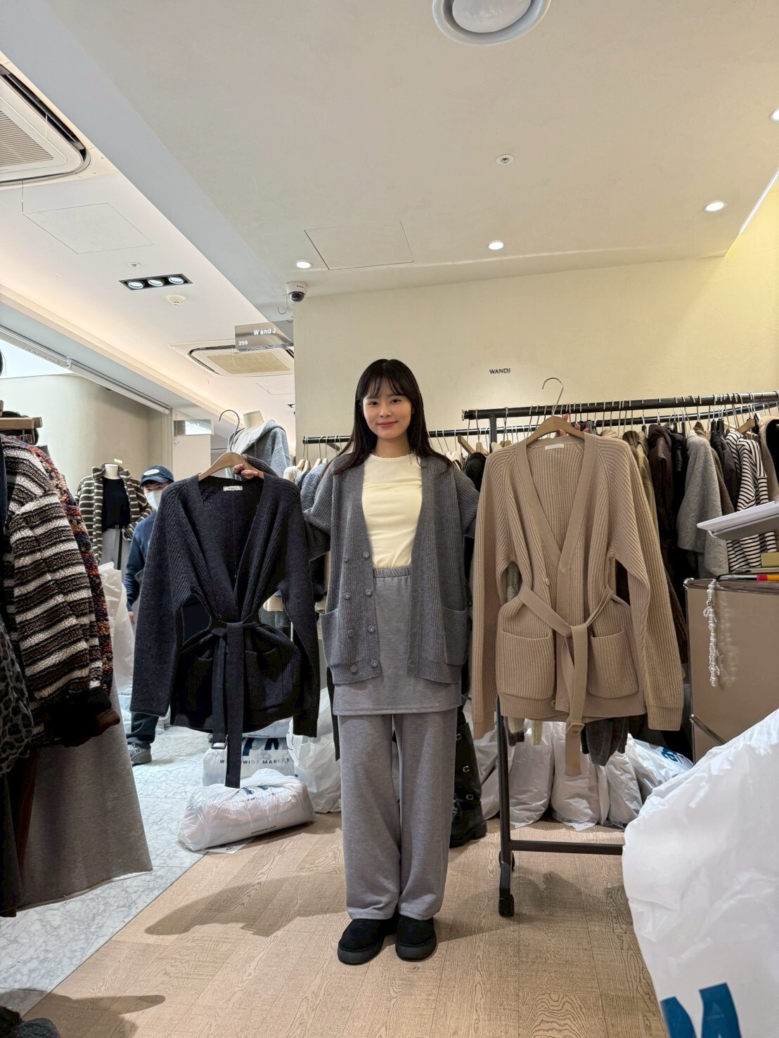 WJ5306 坑紋針織腰帶外套