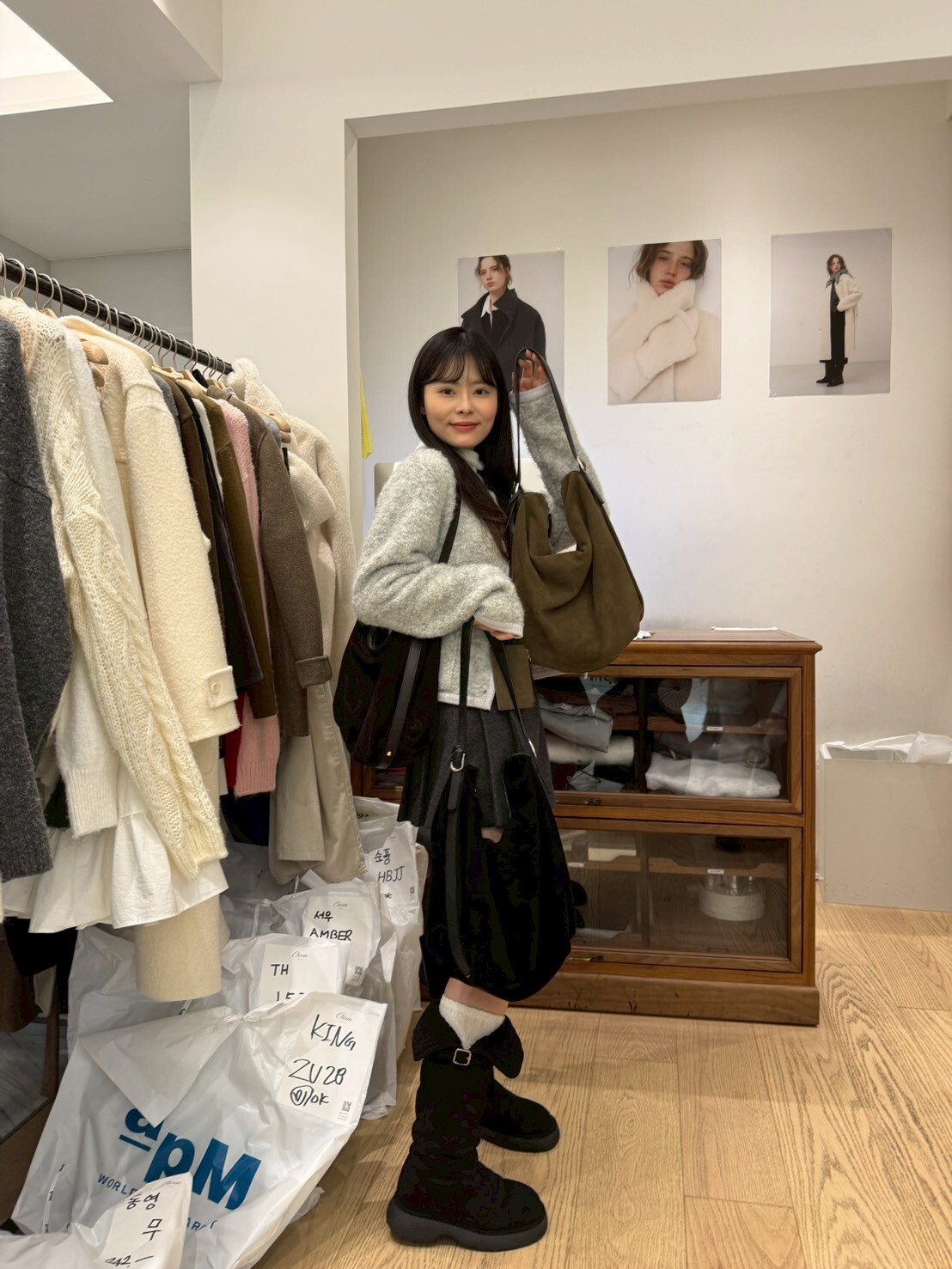 OU5352 真皮流浪包 *優惠碼不適用*