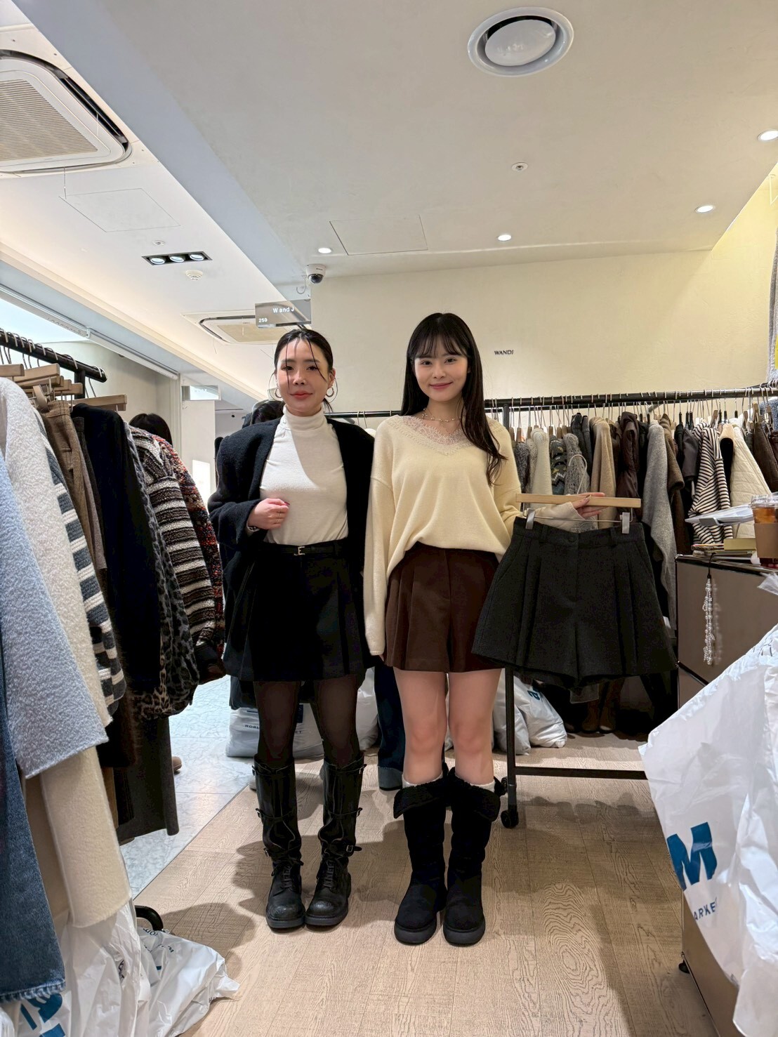 WJ5319 壓摺磨毛短褲