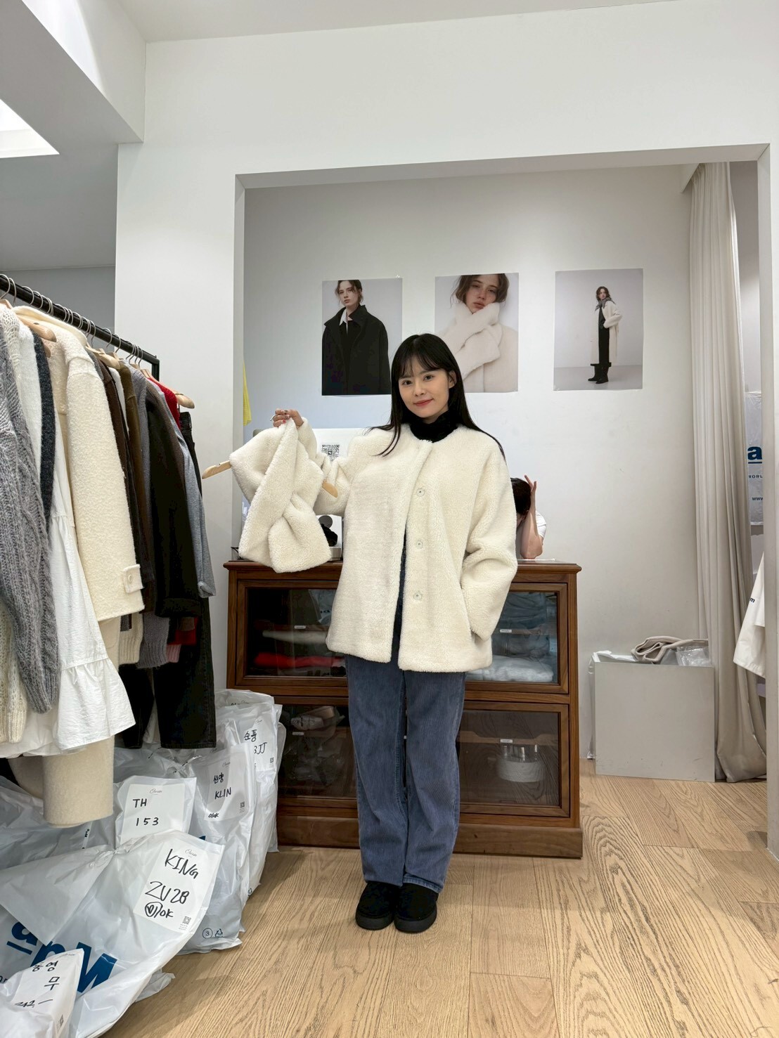 OU5339 貴氣毛毛圍巾外套