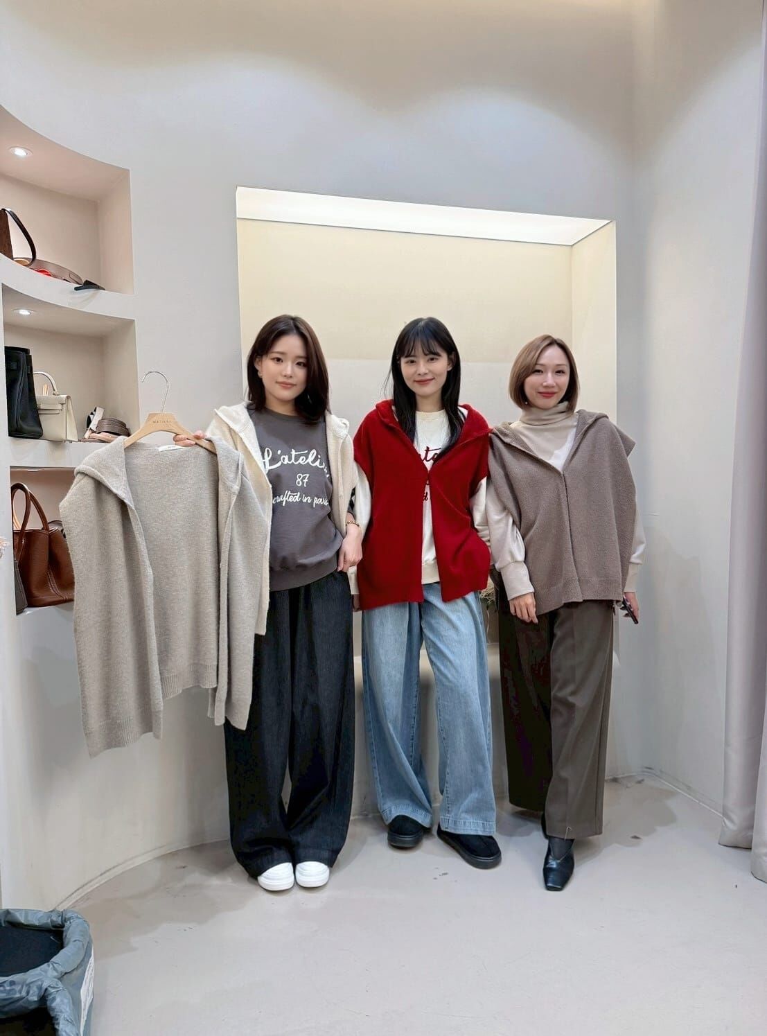 MA5216 動物毛針織連帽背心