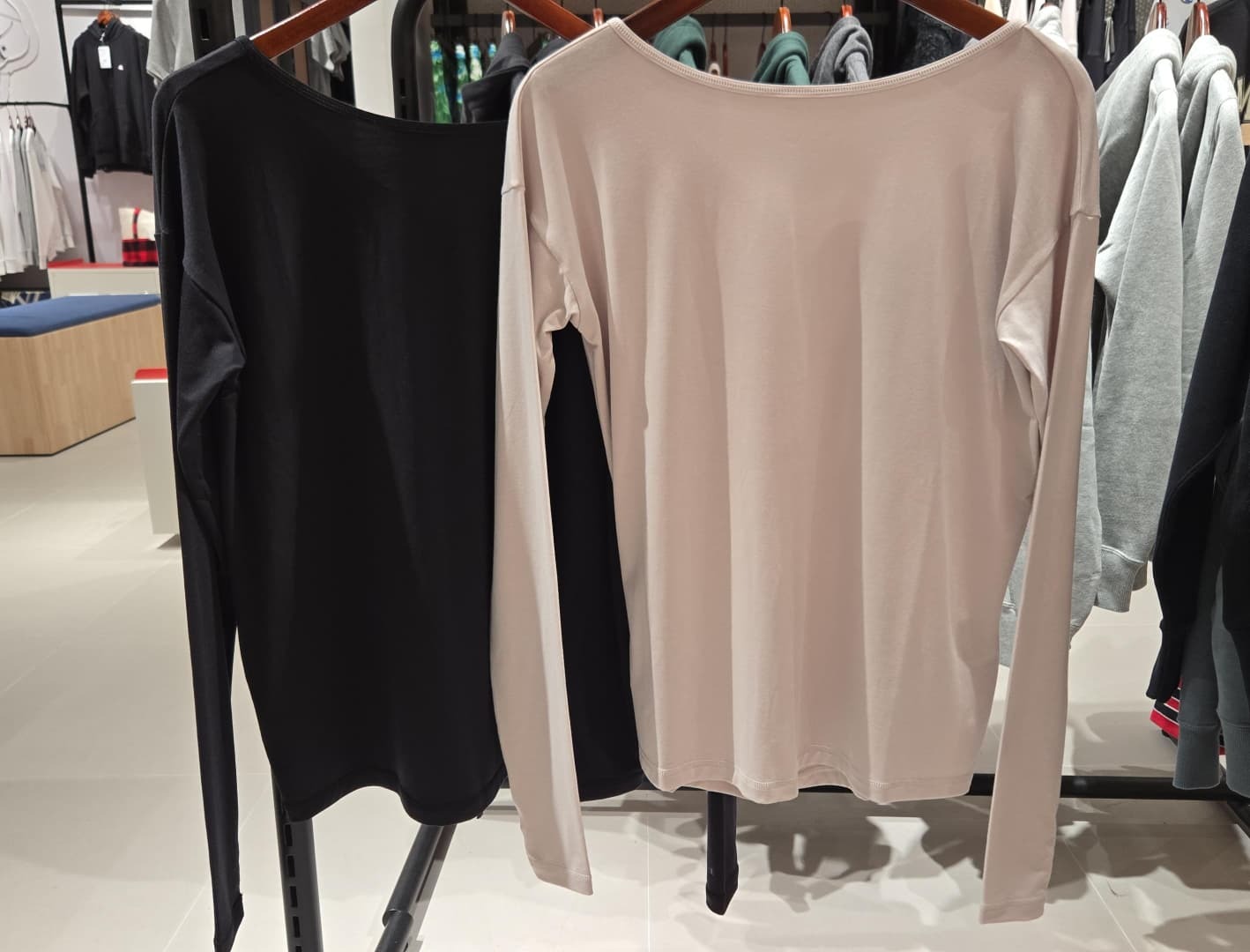 SD008 Champion EUR WMN SLIT BK LS 女裝長袖上衣 (歐版)