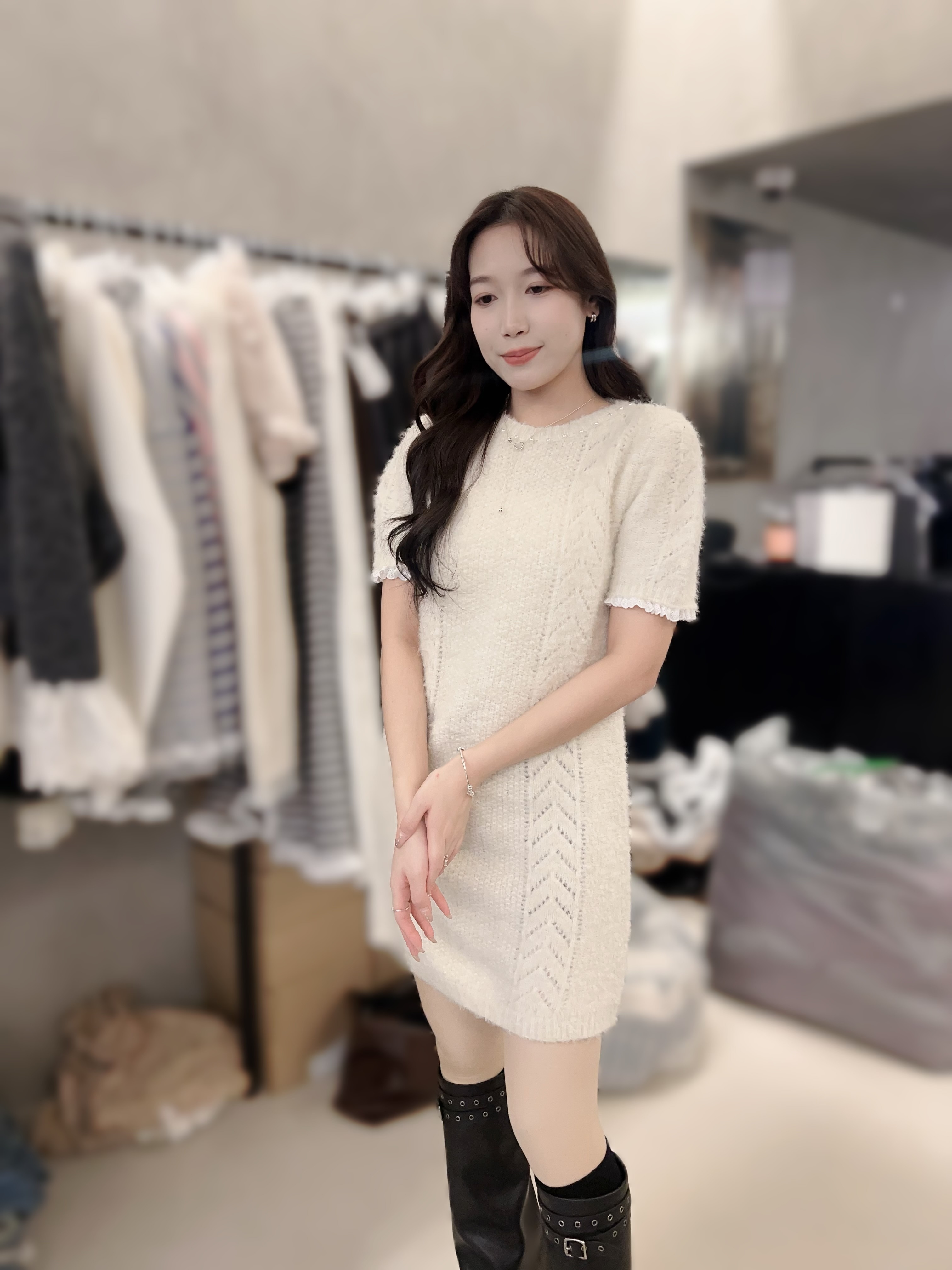 MP18 30% 羊毛  胸48  長34  $599 (一口價)