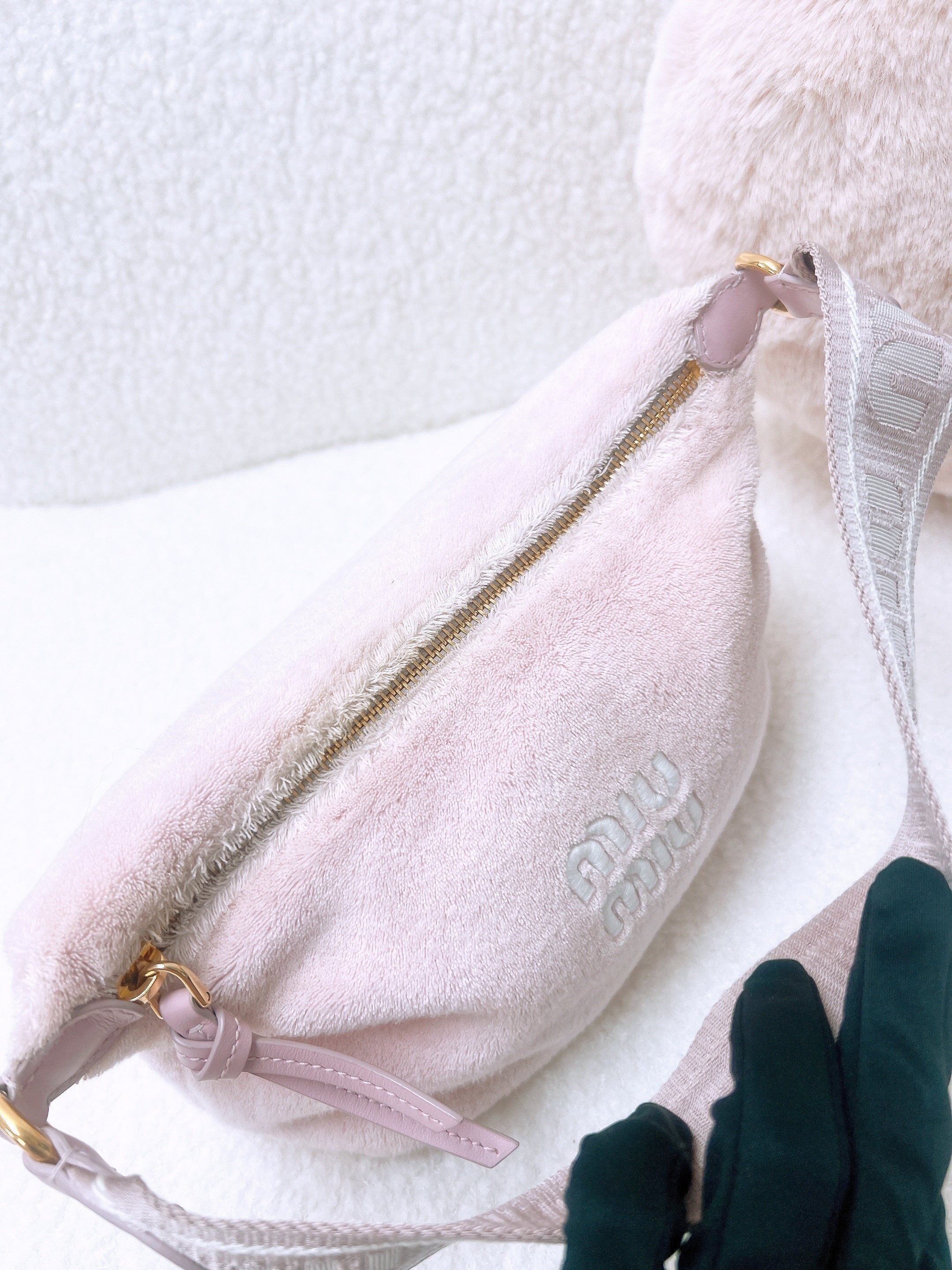 Miu miu spirit hobo pink