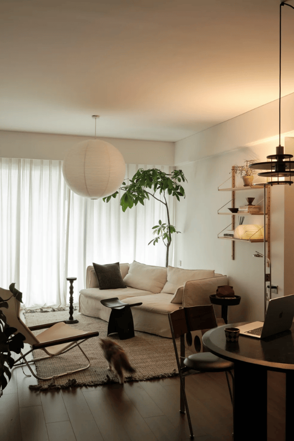 暖光客餐廳全景