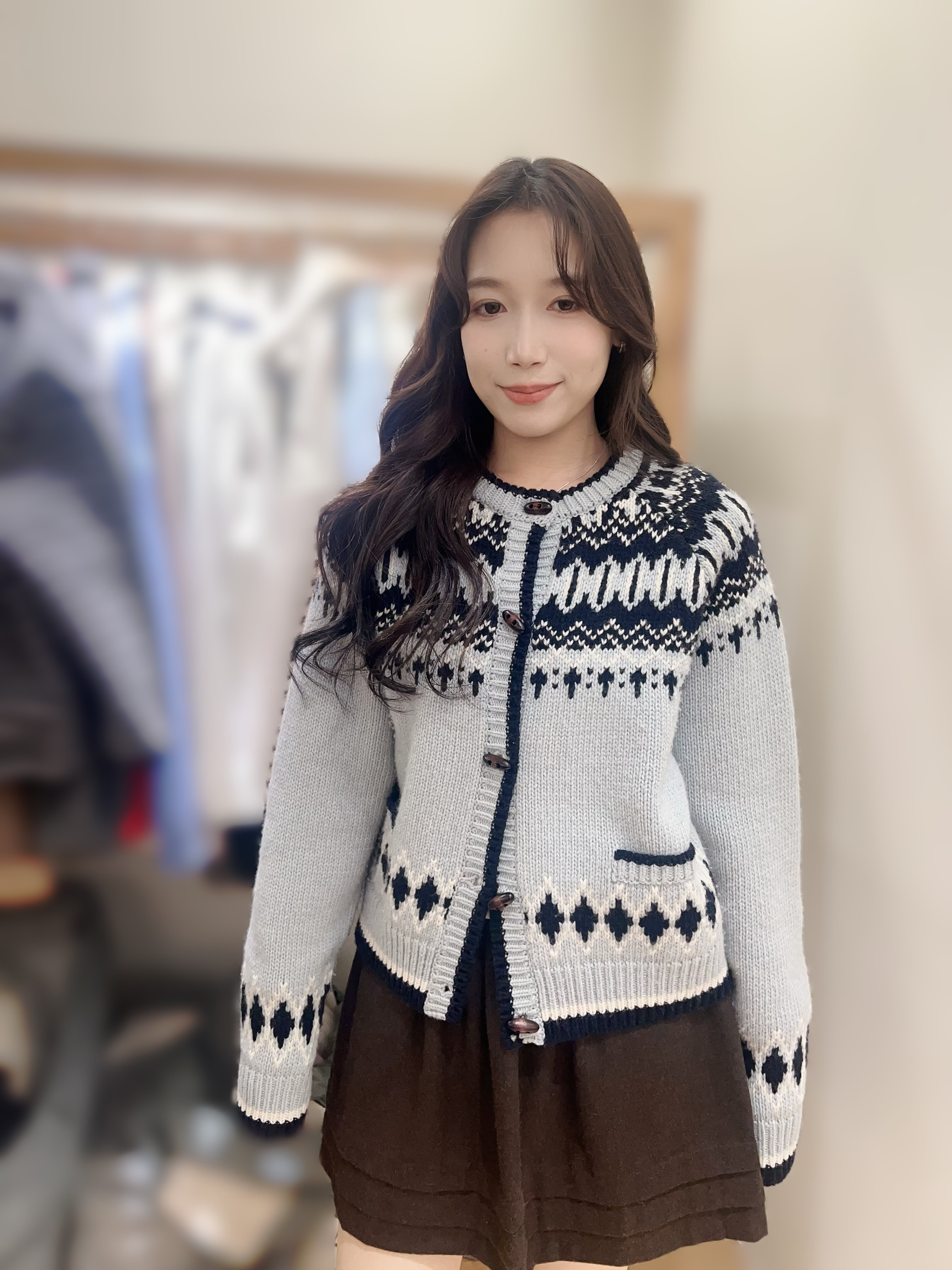 TZ04  開胸 50 %羊毛 胸 49長 23  $649 (一口價)