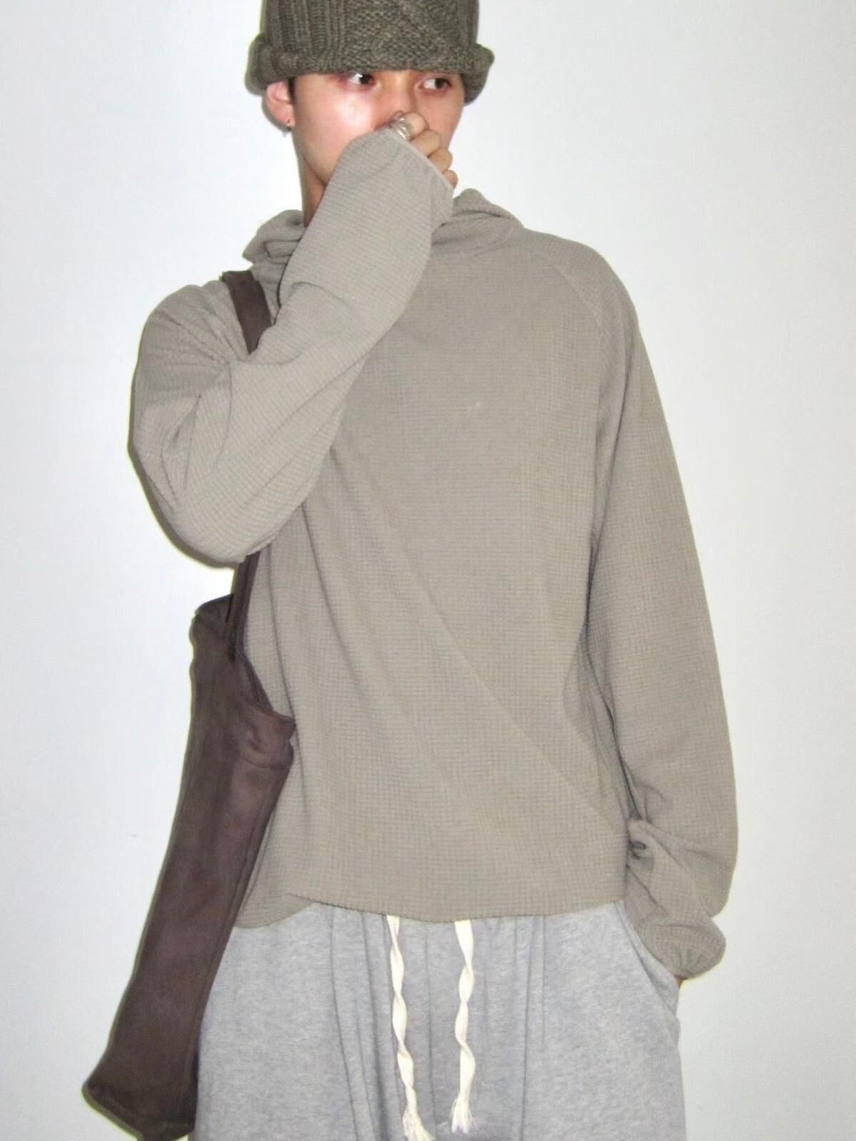 淨色連帽長袖衫 Vass-039T