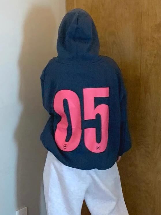 OverSize英文字連帽衛衣(薄抓毛底) T5850