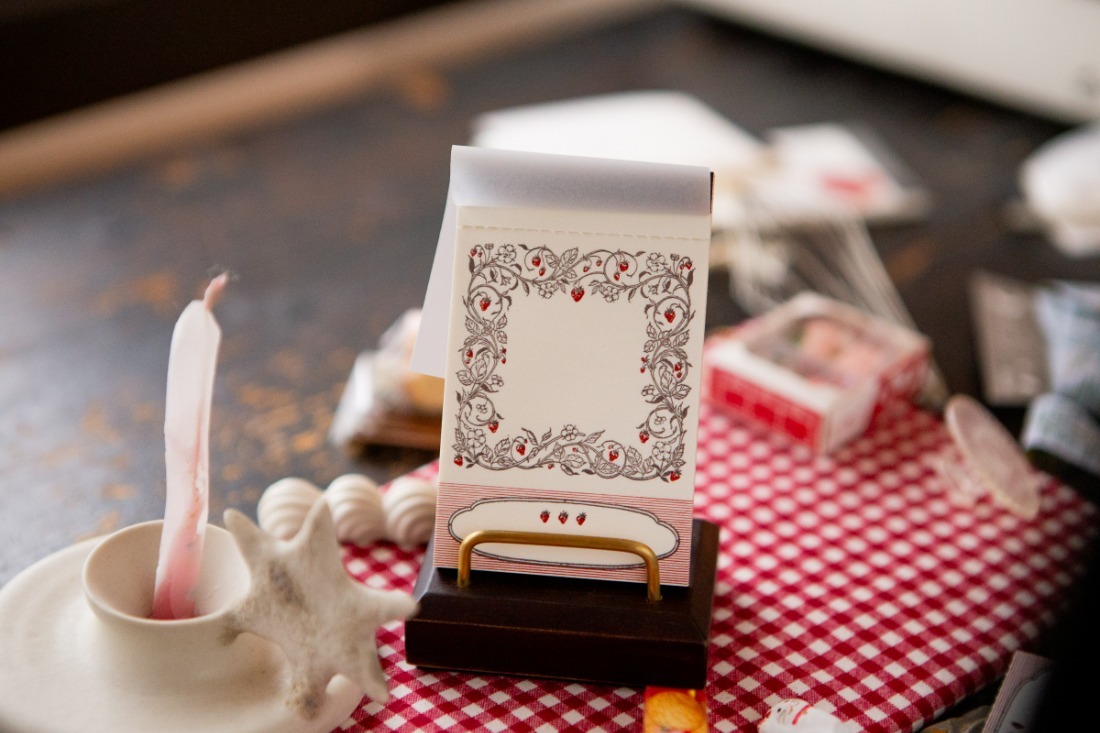 草莓框  活版便箋本｜OURS森林好朋友