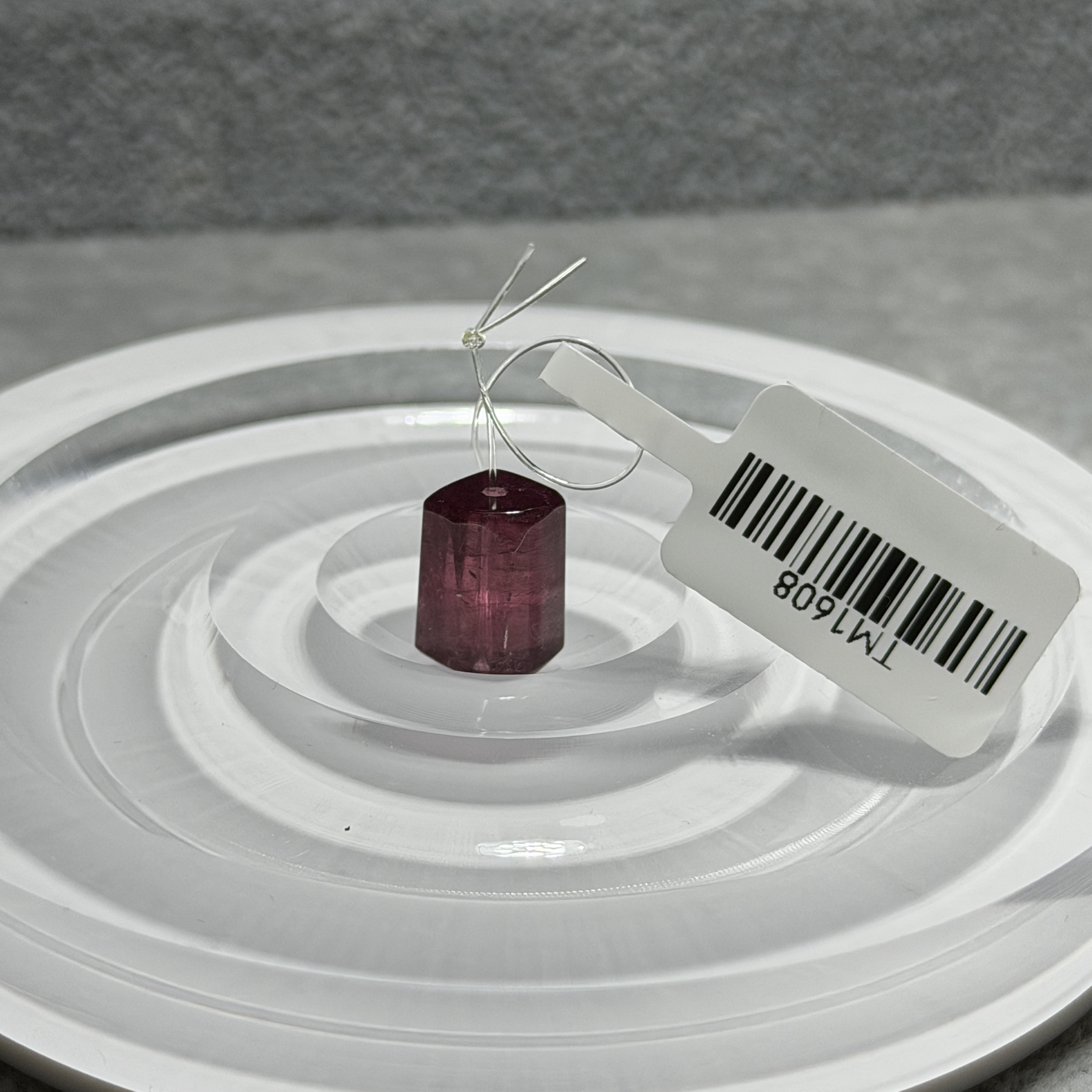 收藏品紅碧璽單珠 13*8.4 TM1608