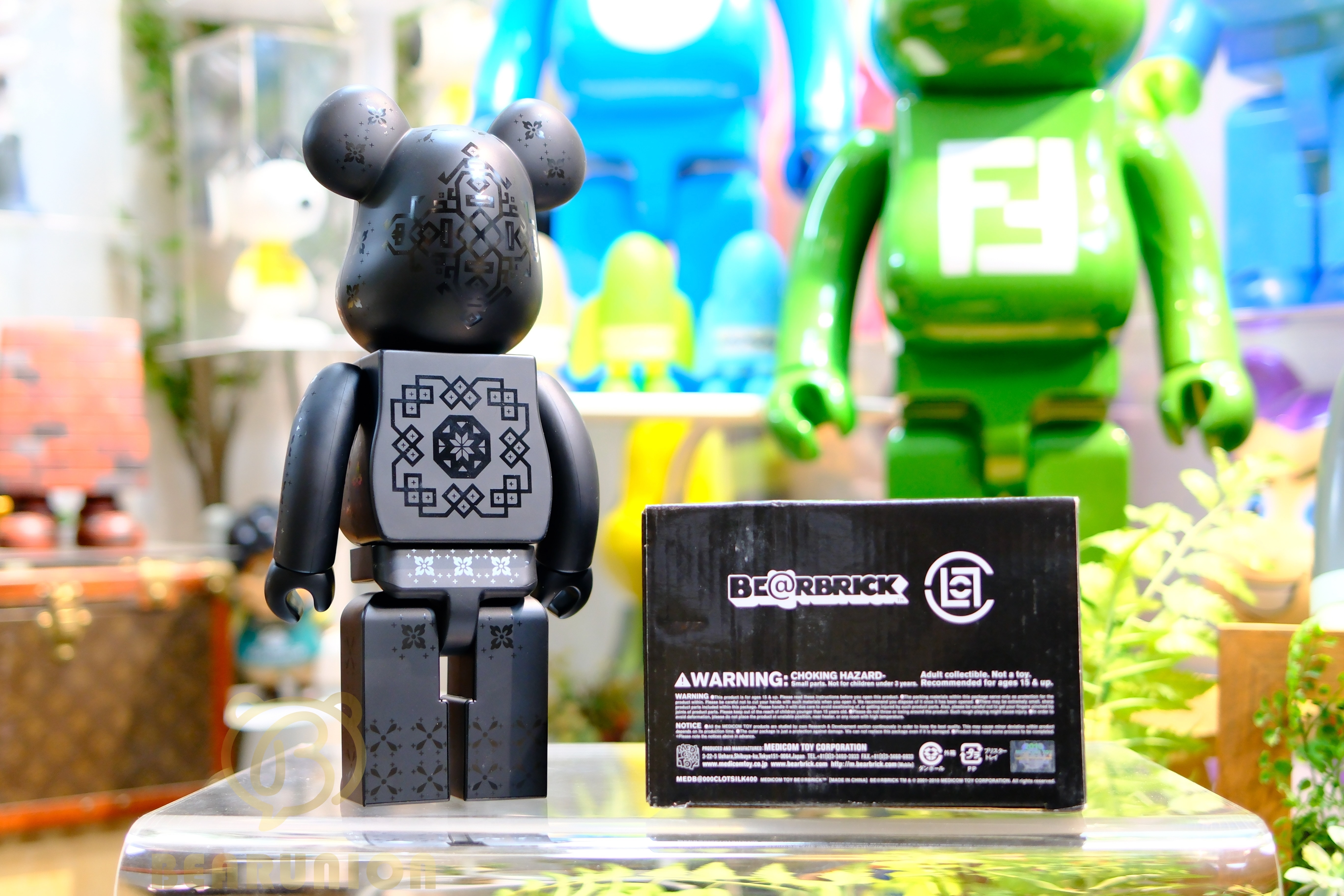 🥇現貨🥇Bearbrick 400% CLOT Royale Silk