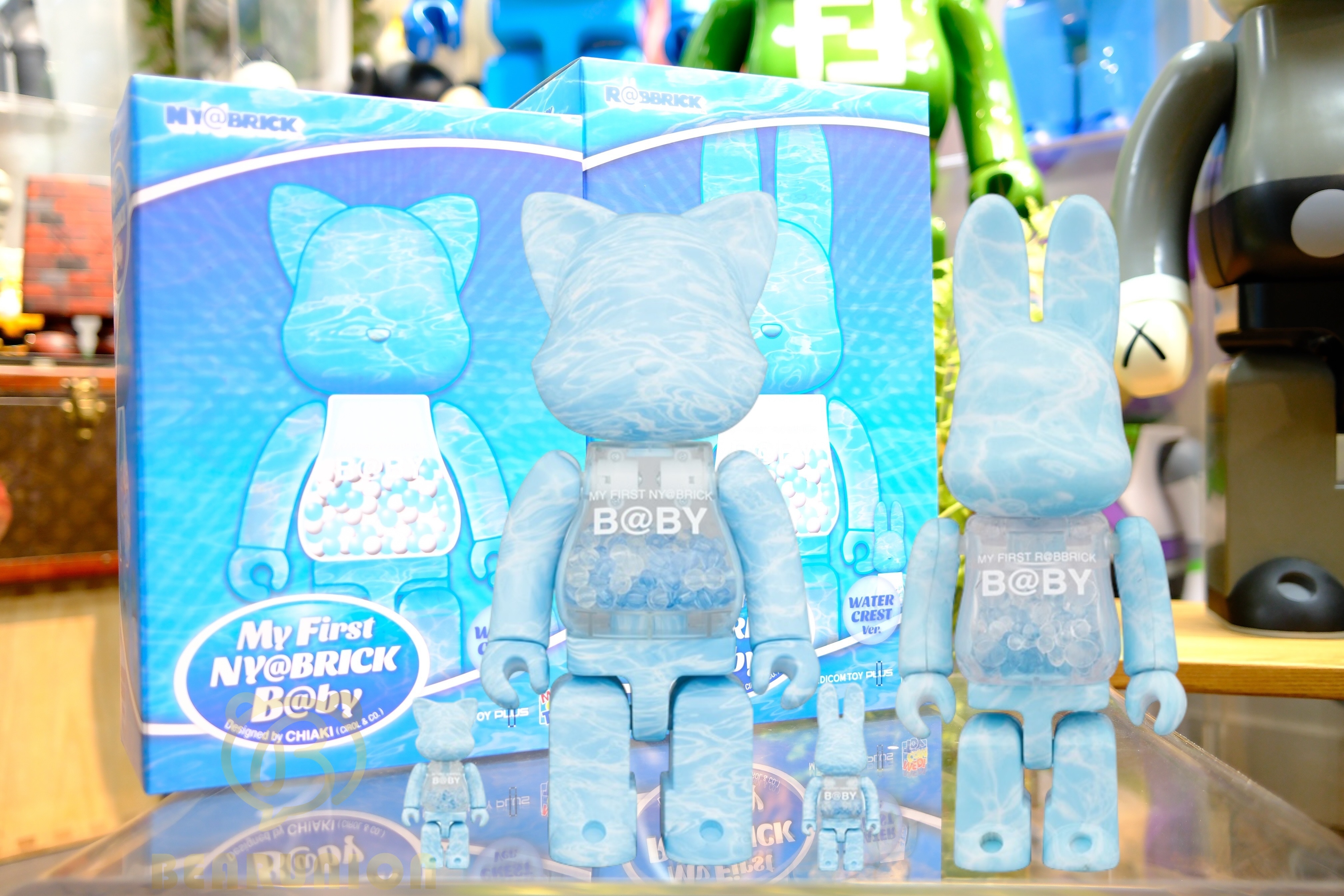 🥇現貨🥇Bearbrick 400% 100% water baby set of 4