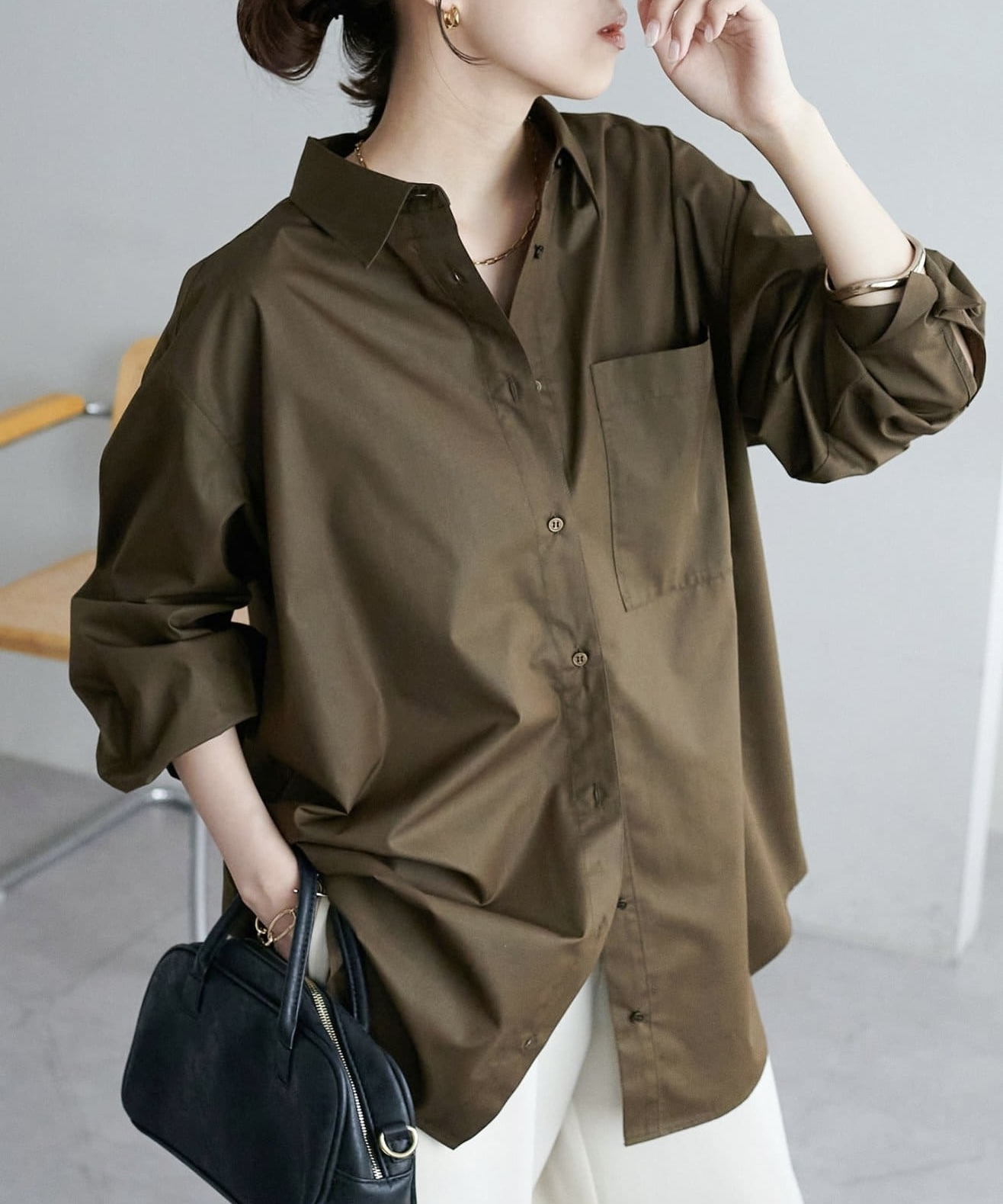 DISCOAT(ディスコート)  《新色追加！》【WEB限定】レギュラーカラービックシャツ咖啡色（DCZ1041204A0009）