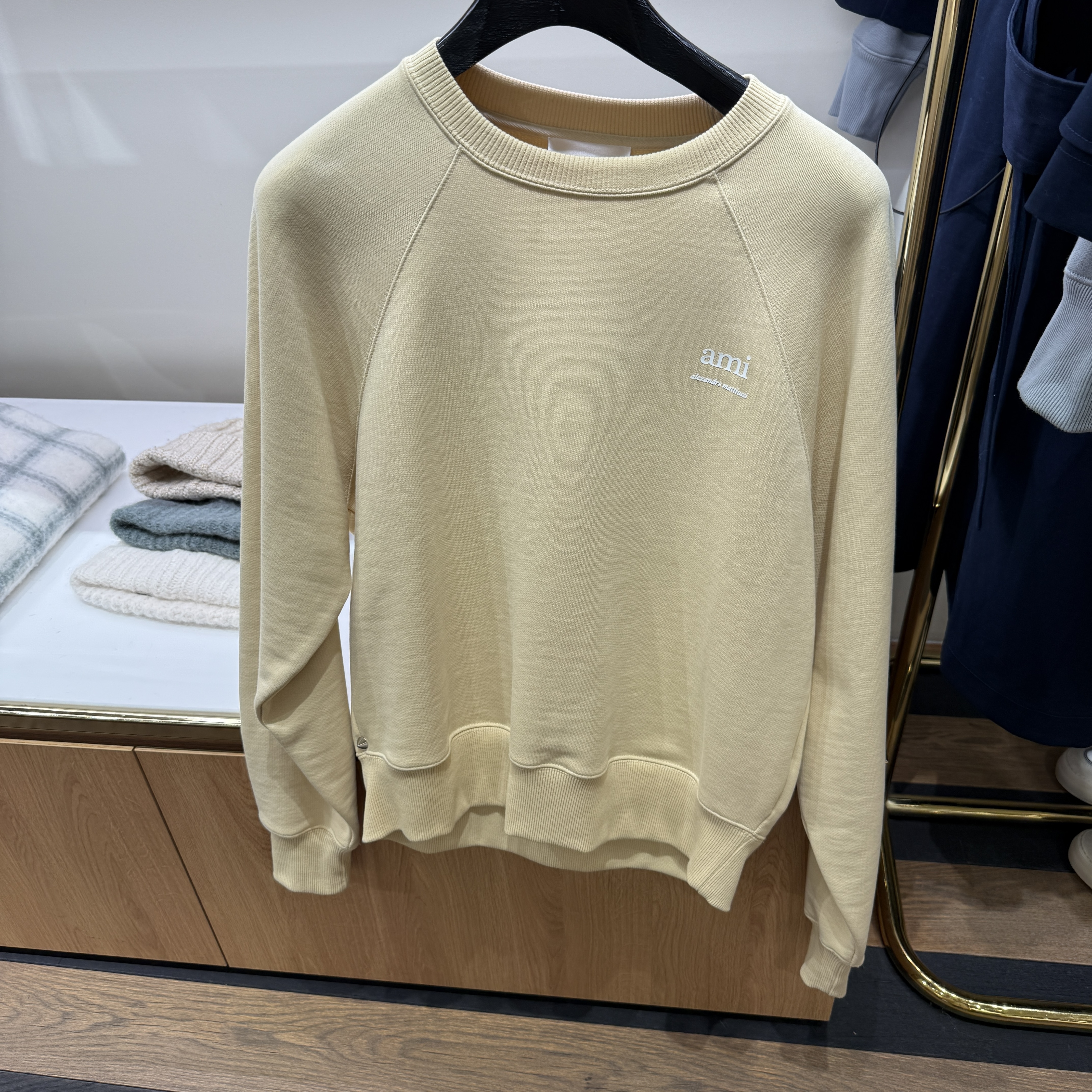 Ami Paris SWEATSHIRT AMI letter yellow black