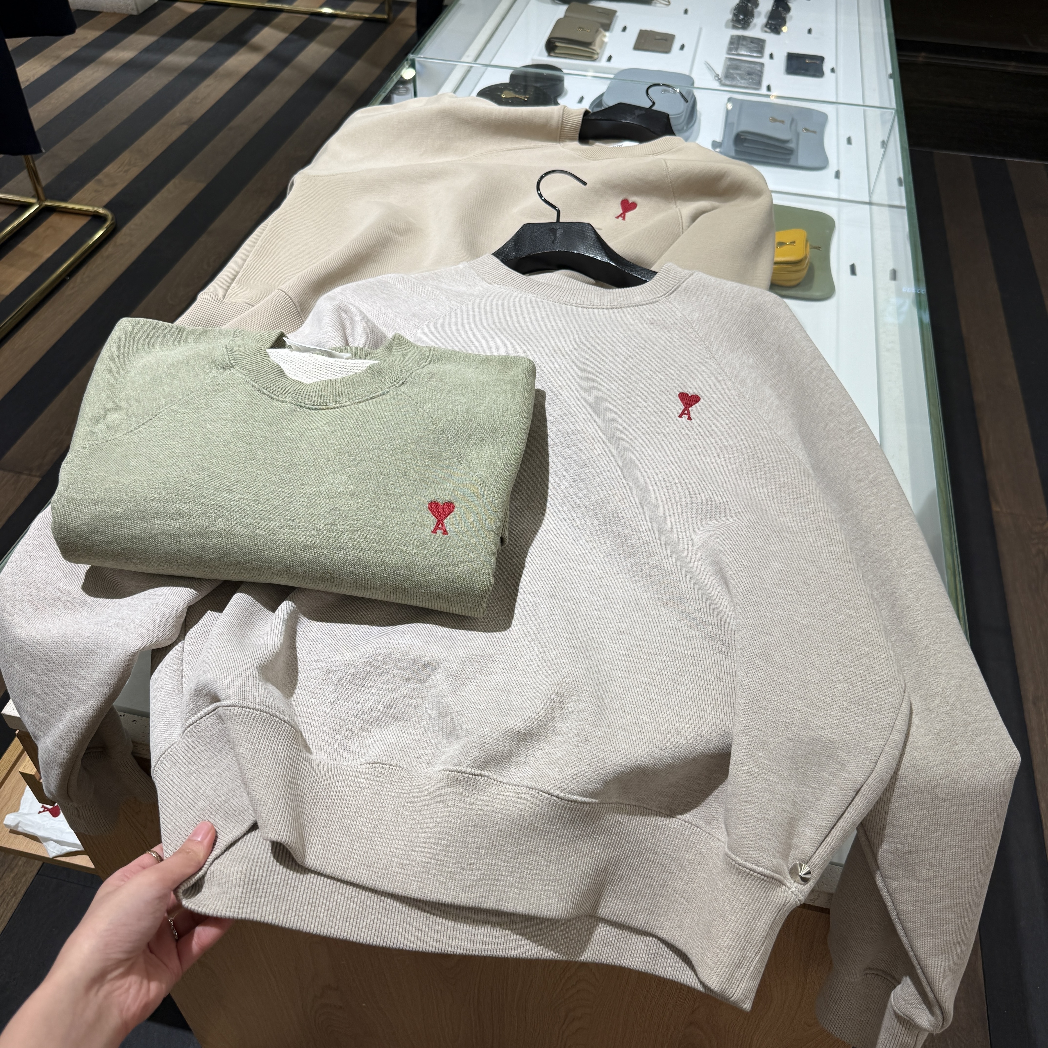 Ami Paris SWEATSHIRT AMI beige green milk tea