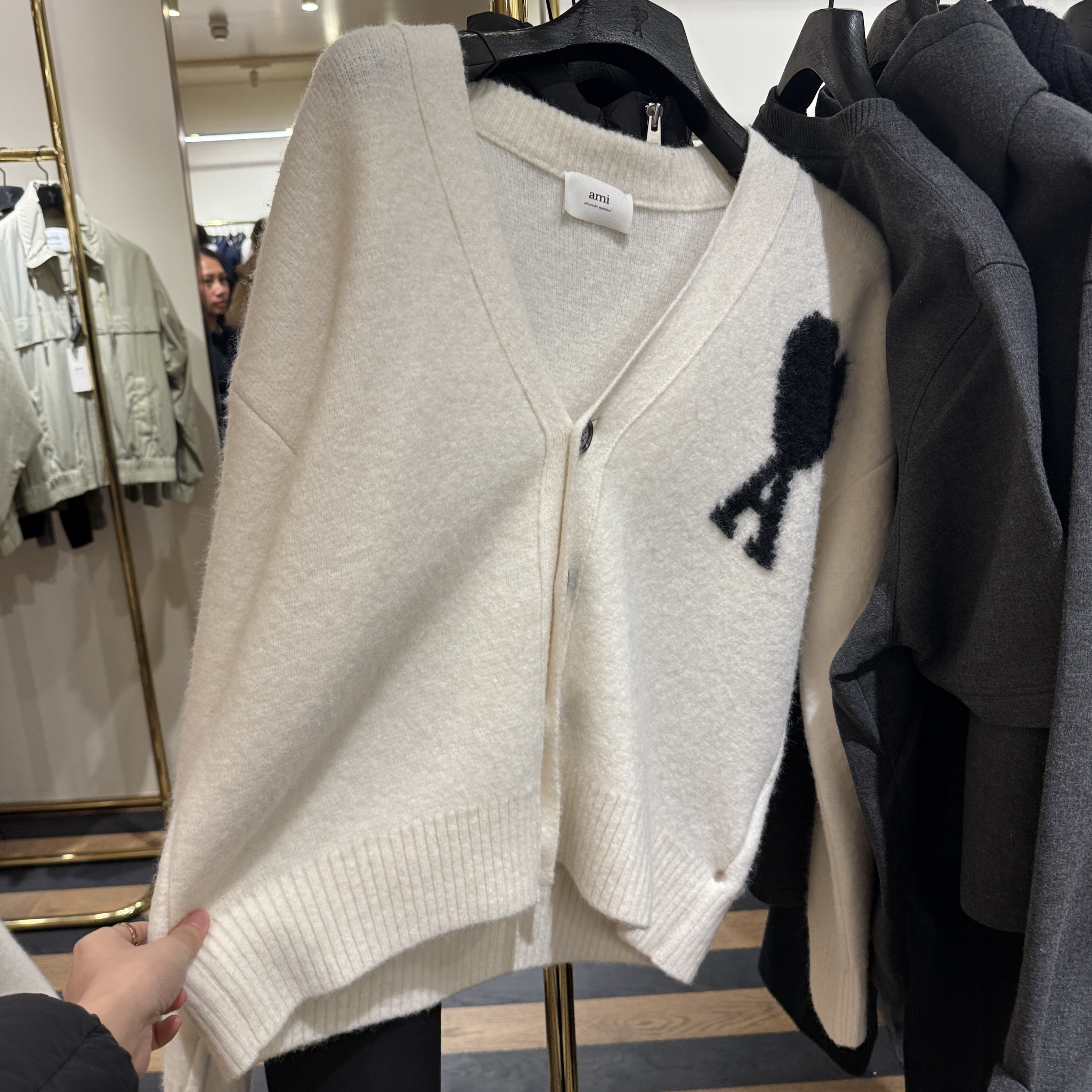 Ami Paris CARDIGAN ADC cream