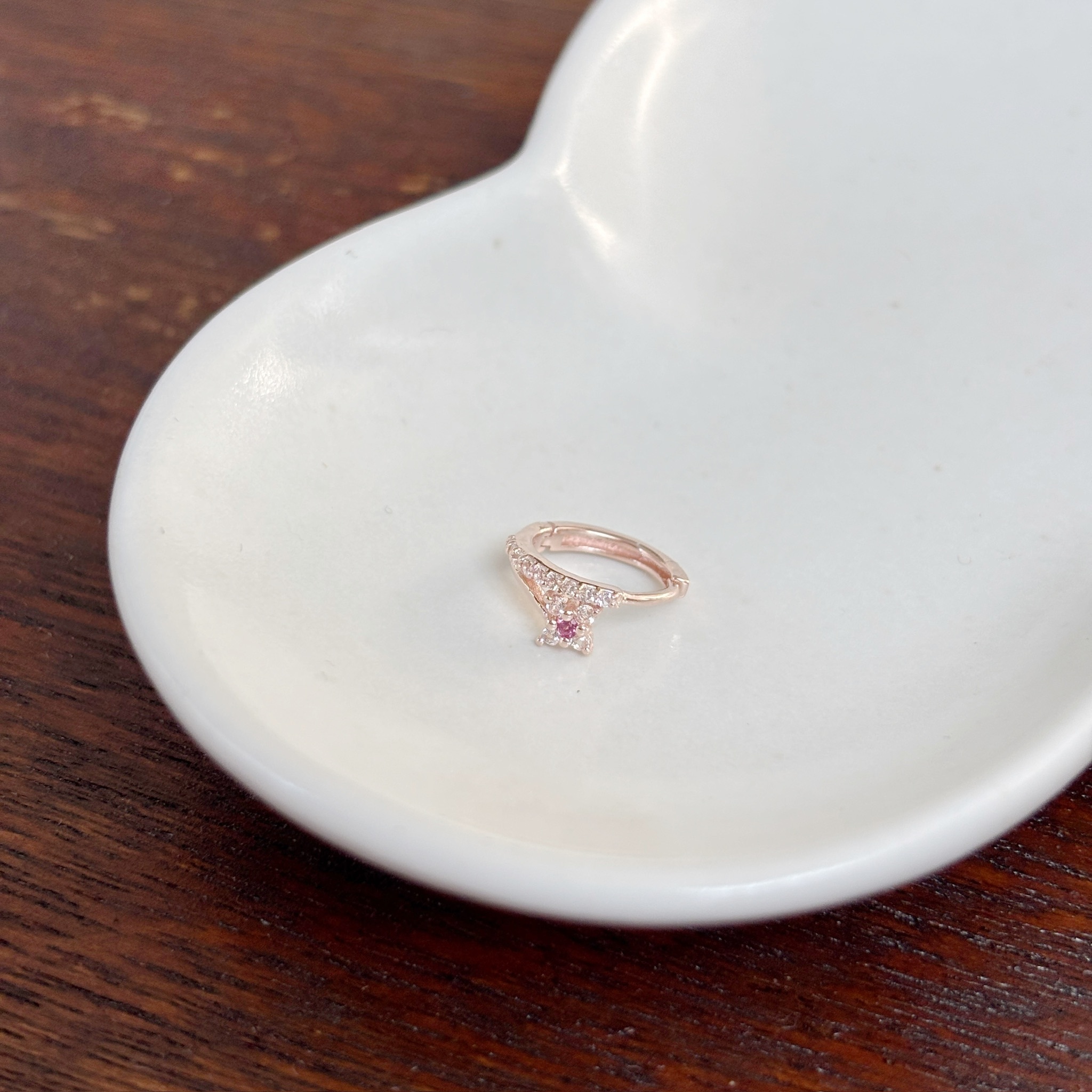 雙層感四葉草粉碧璽耳圈