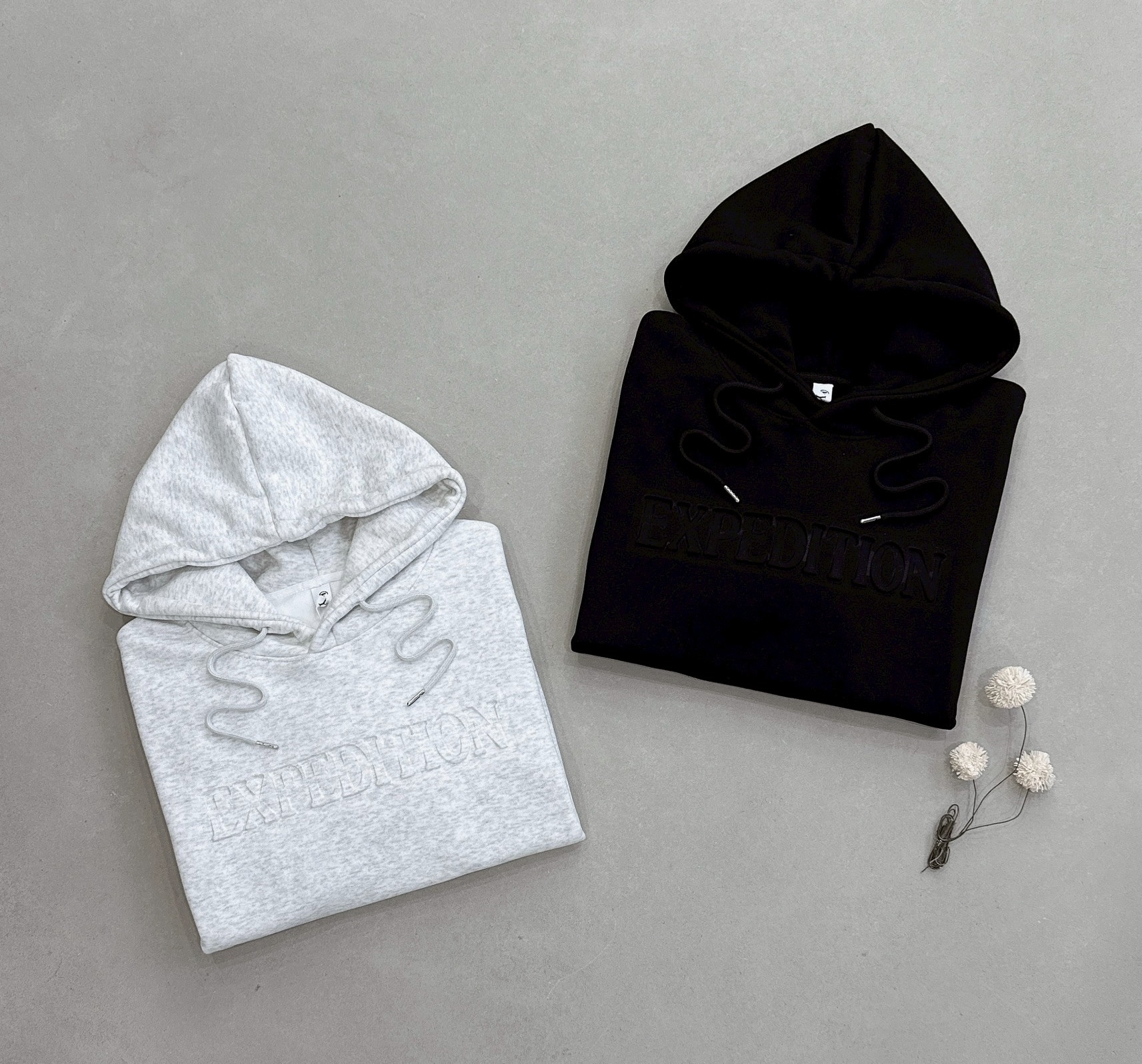 壓印英文刷毛連帽上衣