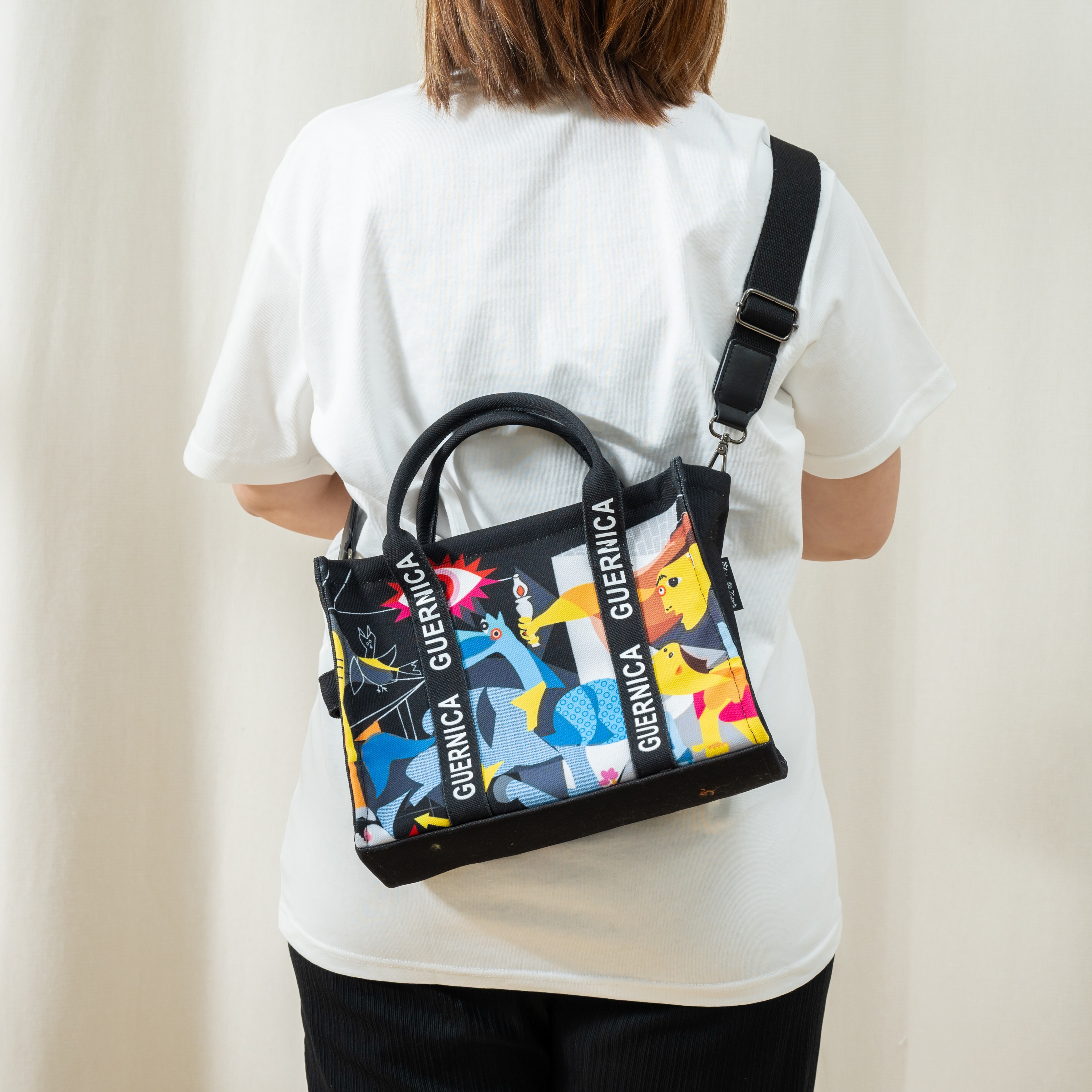 永恆畢卡索兩用托特包｜《格爾尼卡》