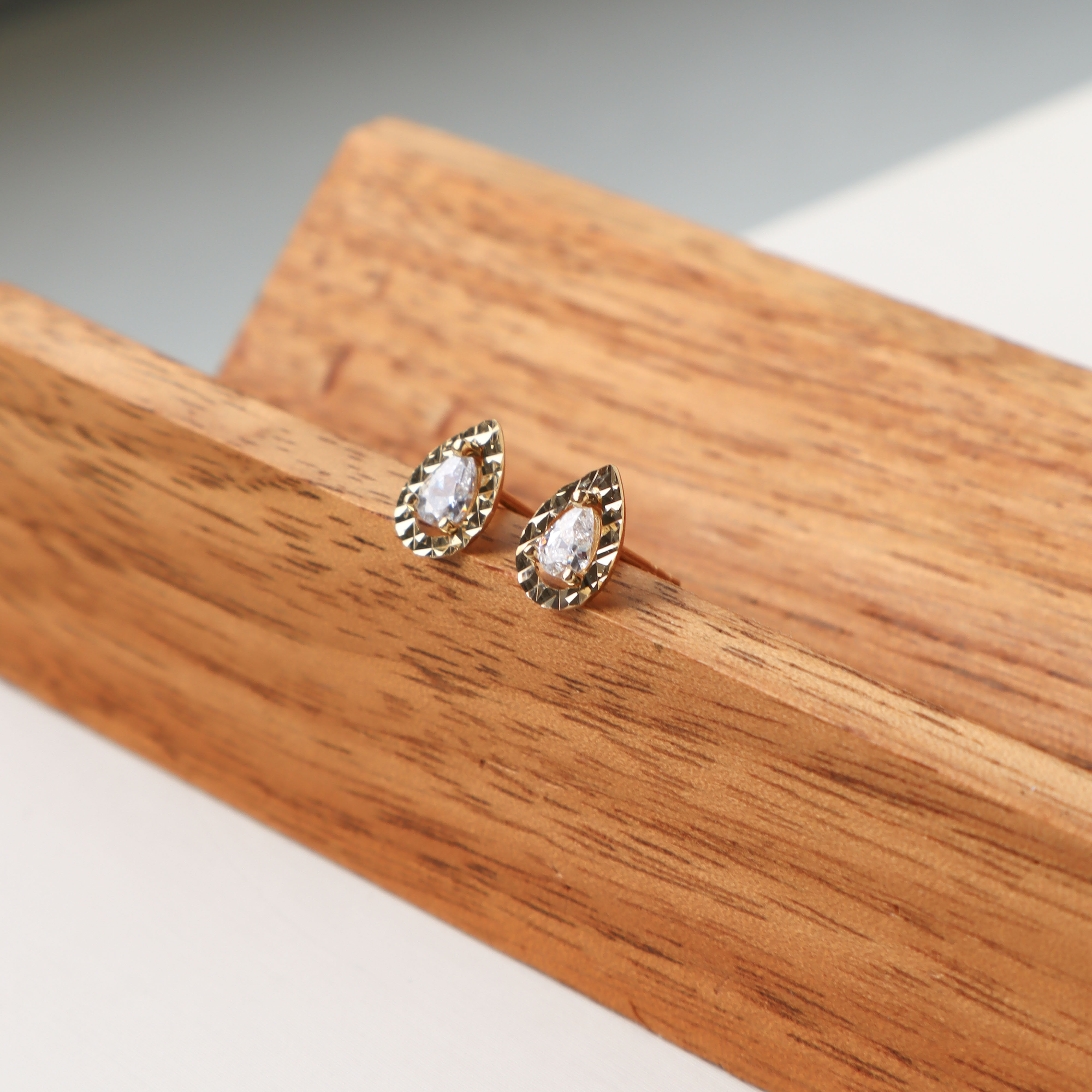 10K/菱紋水滴耳環