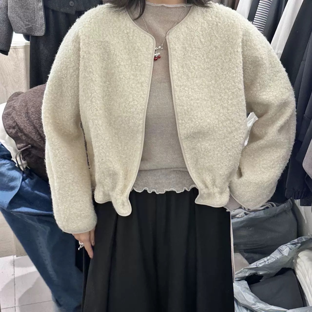 315 毛絨紋理下擺抽繩外套